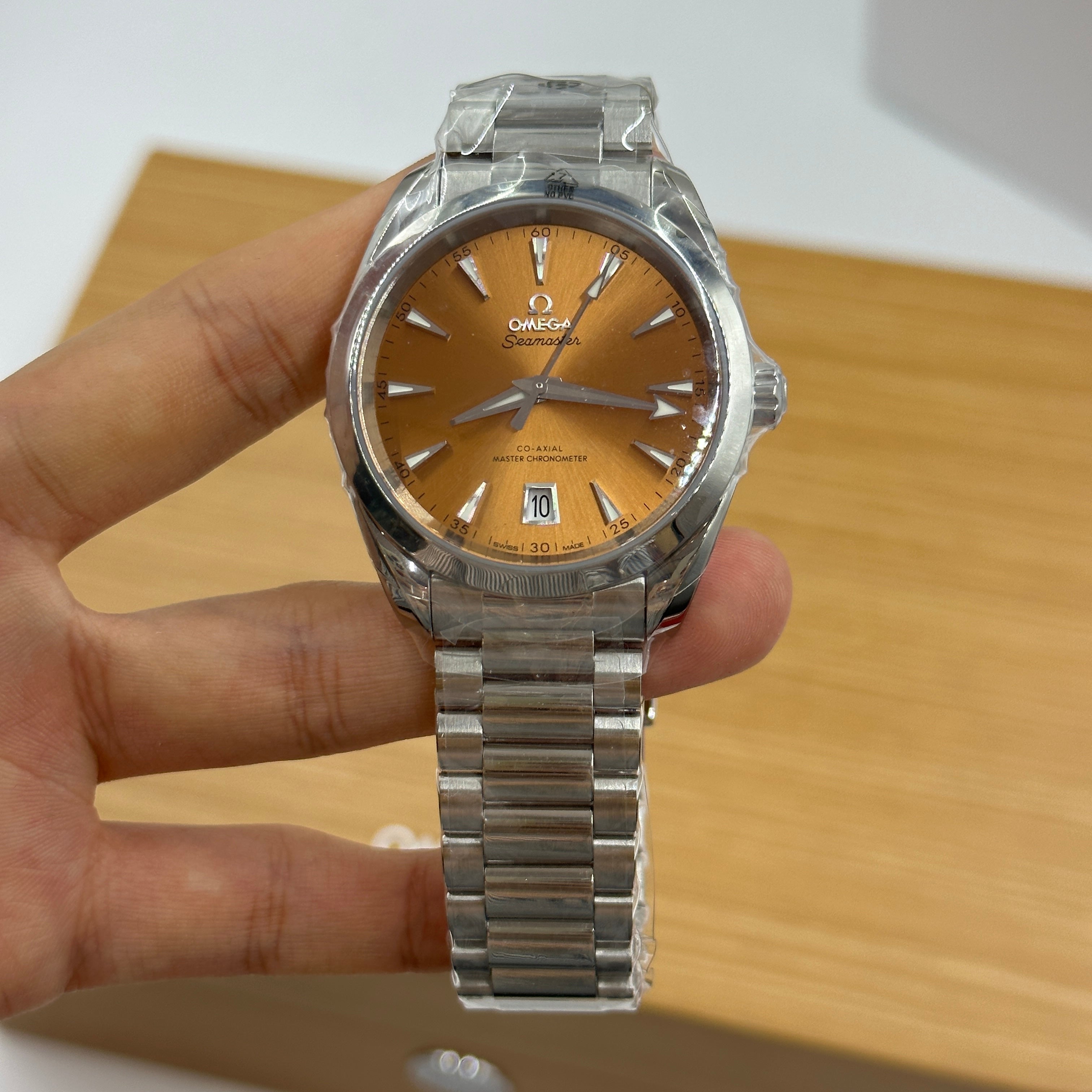 Omega Seamaster Aqua Terra 150M 220.10.38.20.12.001 2026