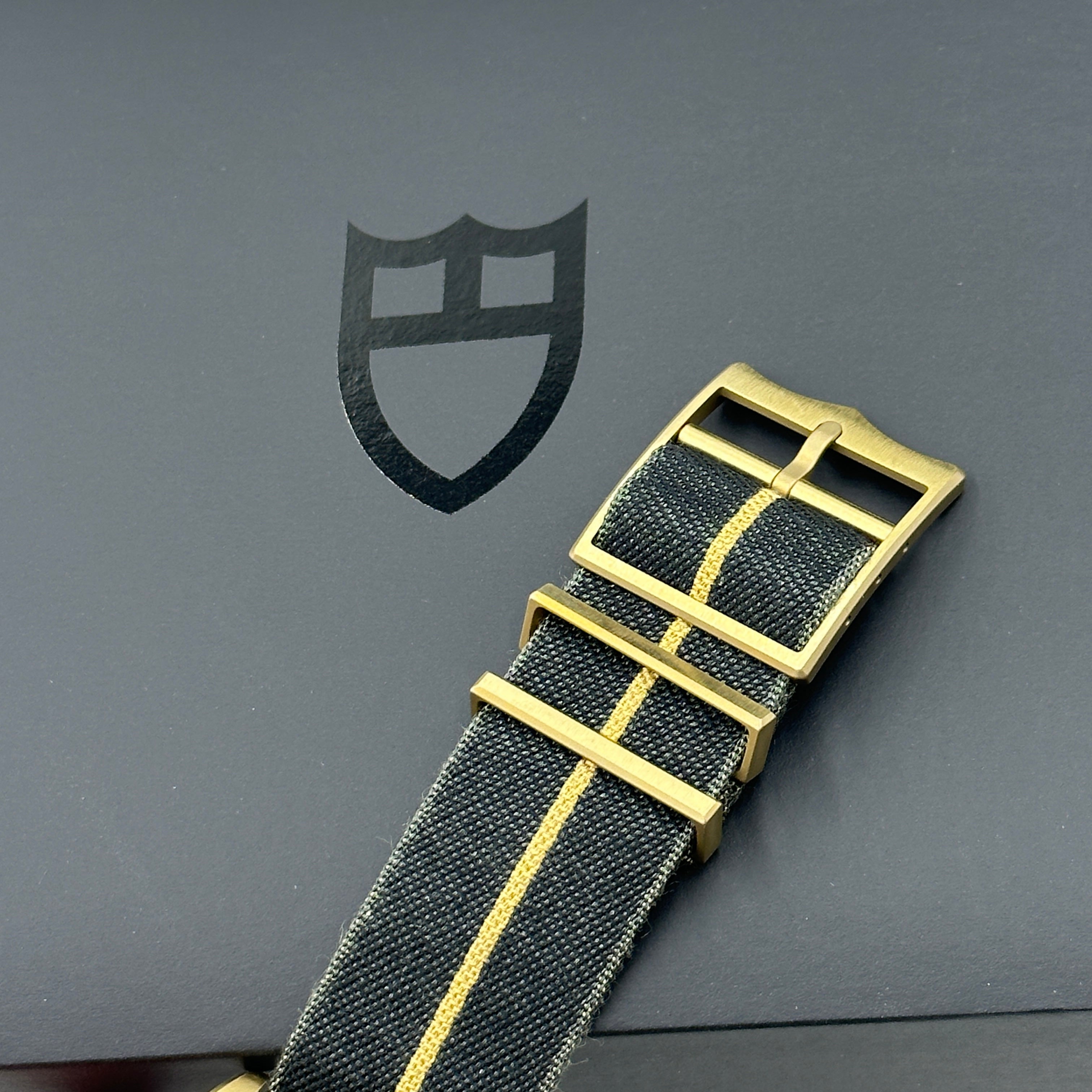 BLACK BAY BRONZE 41MM 79250BA-0002 TELA