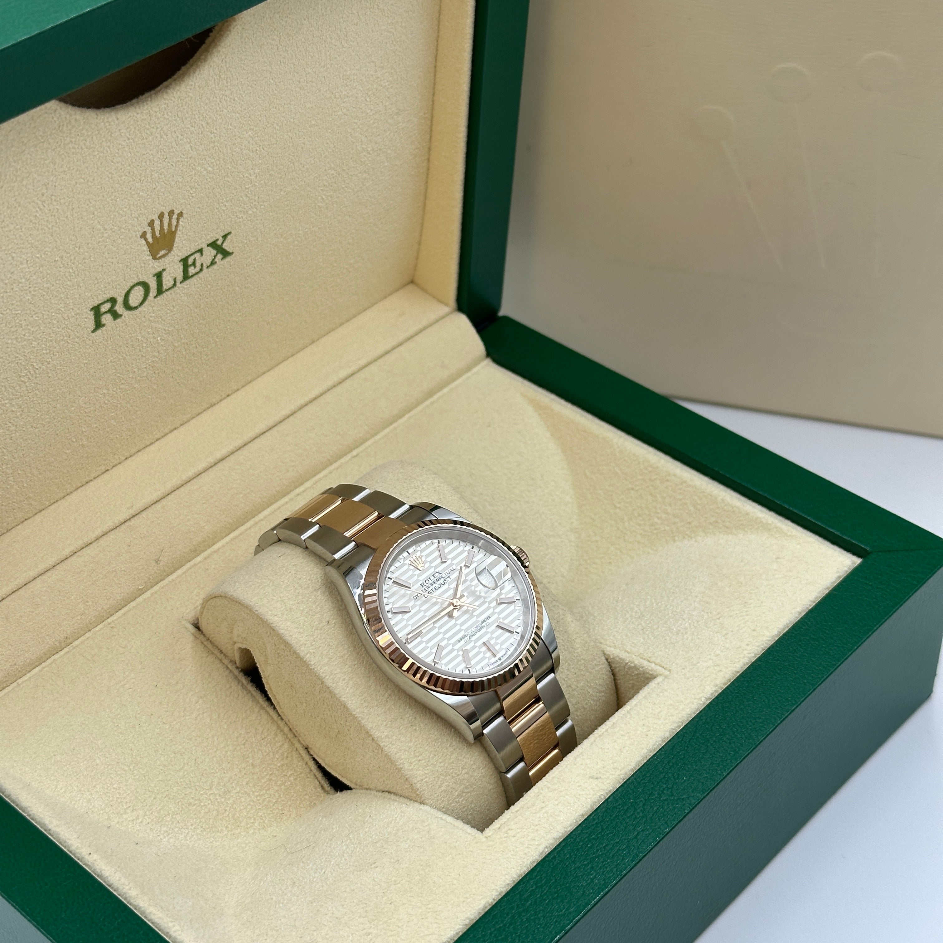 Rolex Datejust 36 126231 Silver Index  Fluted Oyster 2024