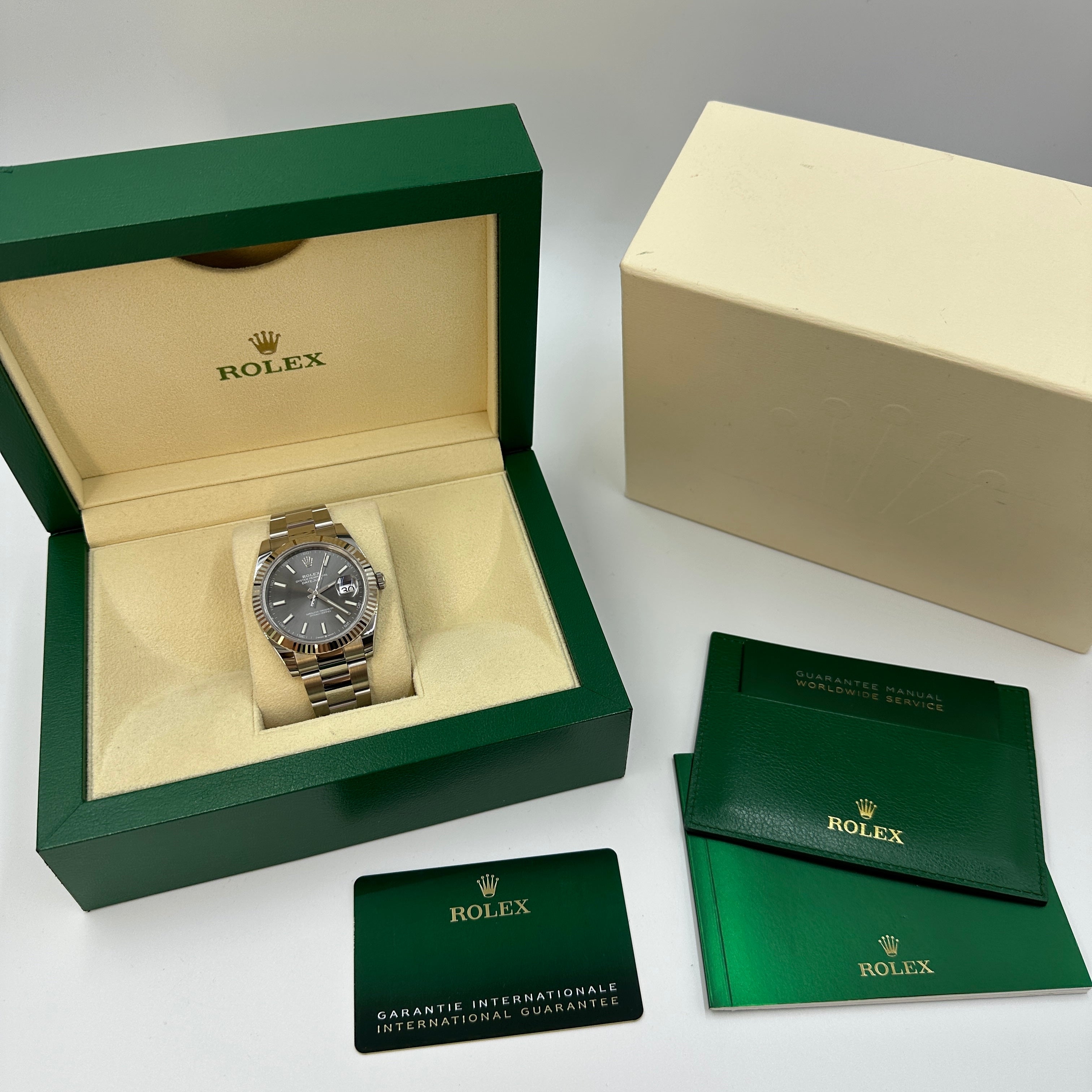 Rolex Datejust 41 126334 Grey Index Oyster 2026