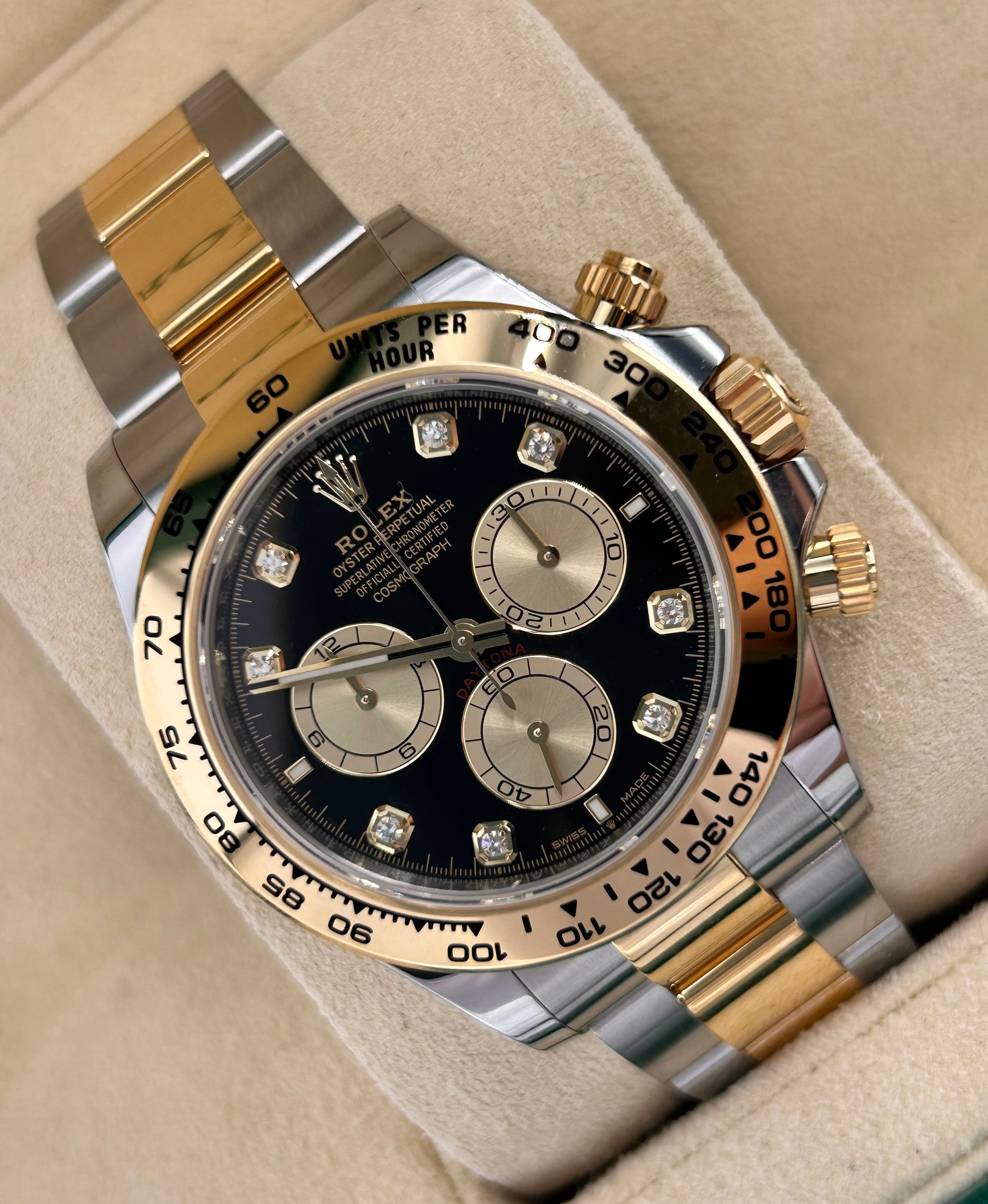 Rolex Cosmograph Daytona 126503 Bright black and golden set with diamonds