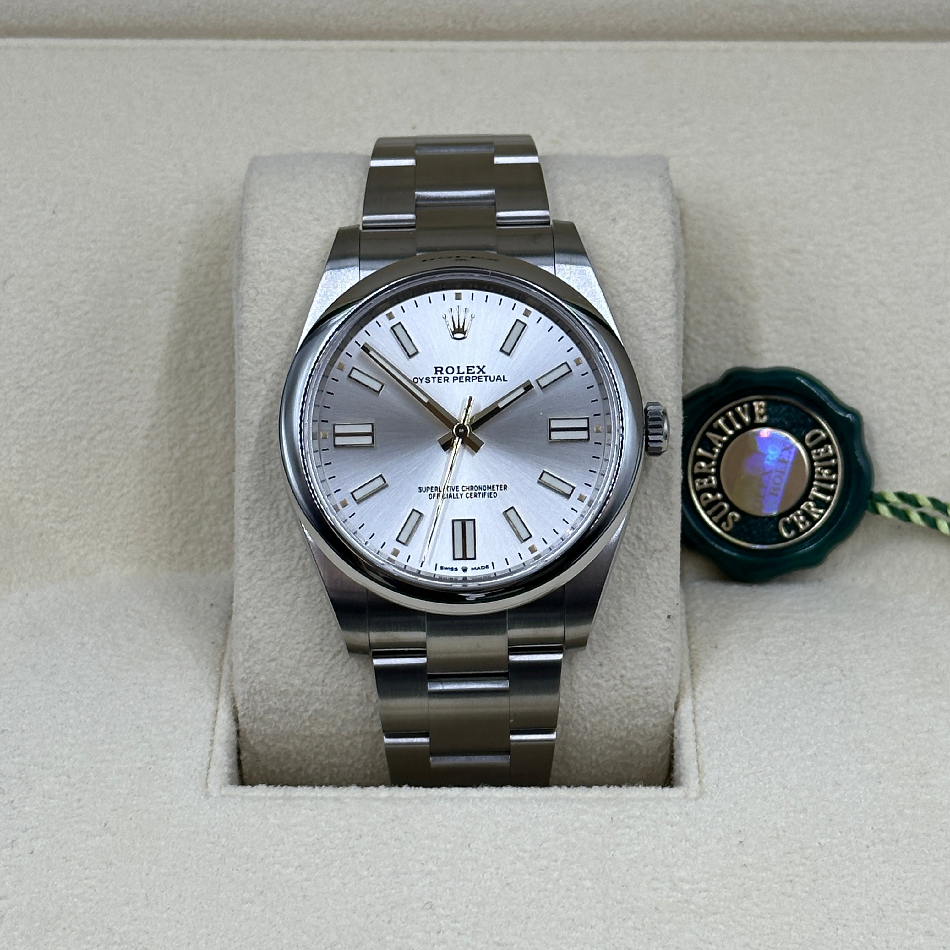 Rolex Oyster Perpetual 41 124300 Silver 2025