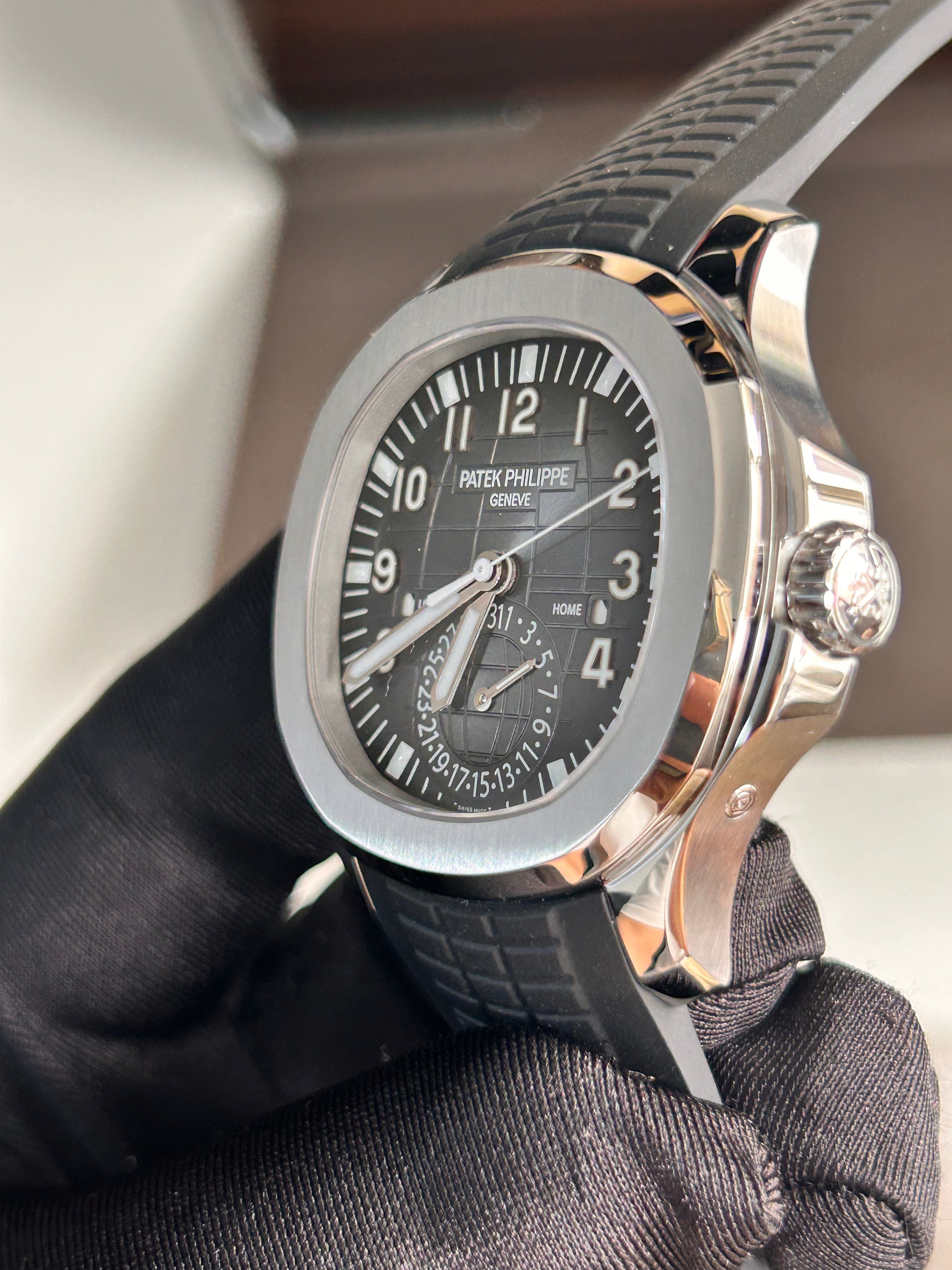 Patek Philippe Aquanaut Travel Time 5164A-001