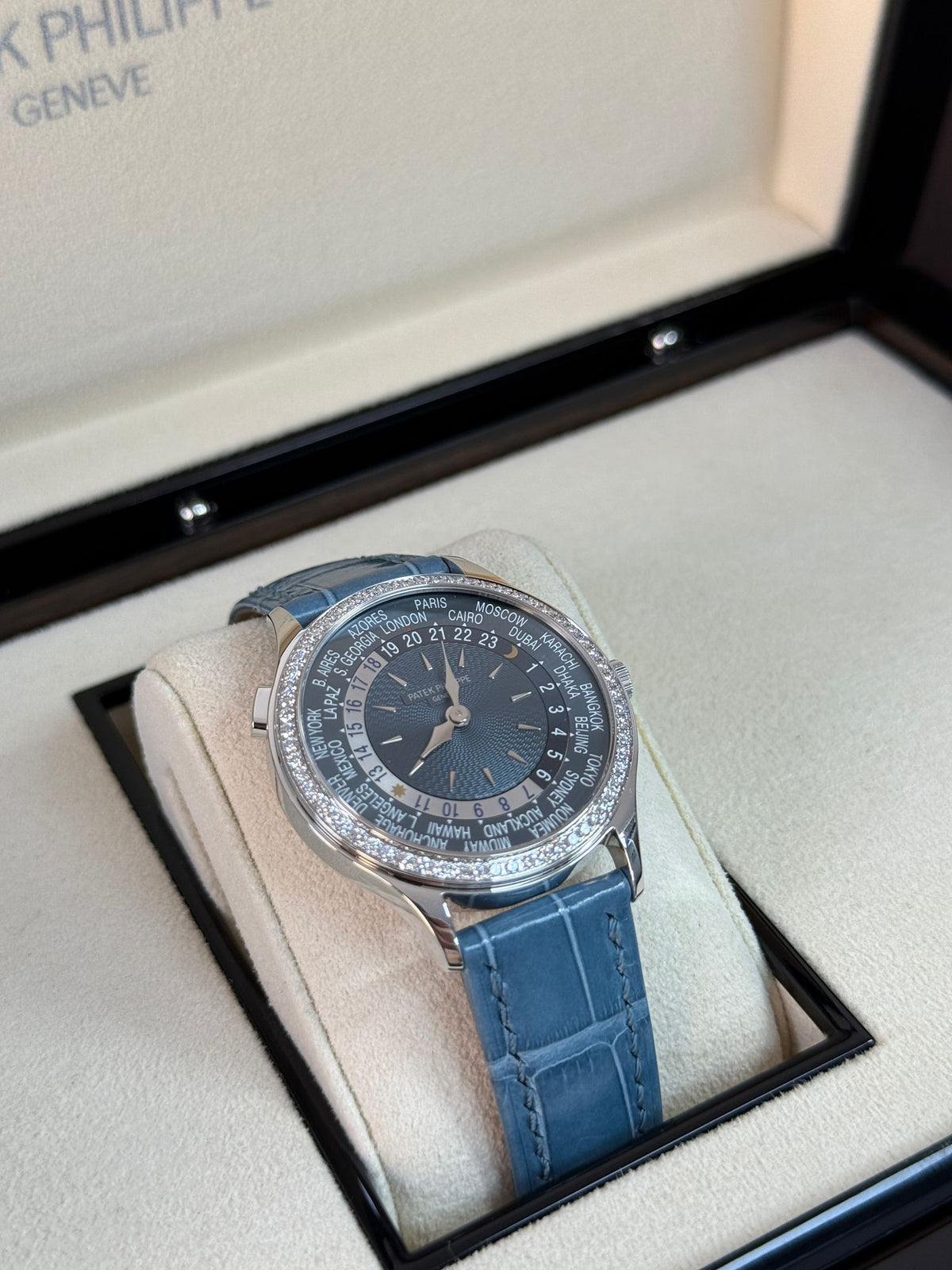 Patek Philippe Complications 7130G-016 2025