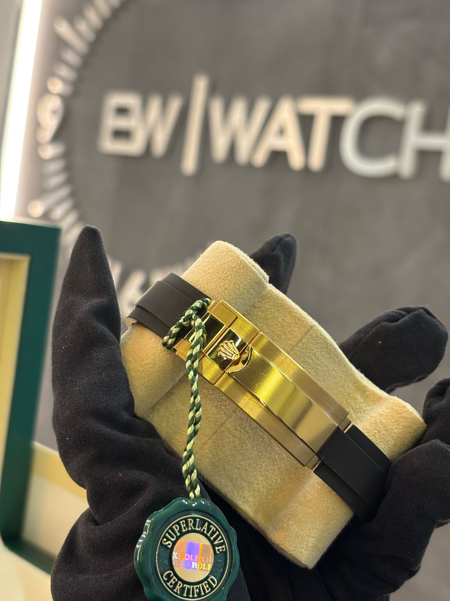 Rolex Cosmograph Daytona 126518 Golden and bright black YML