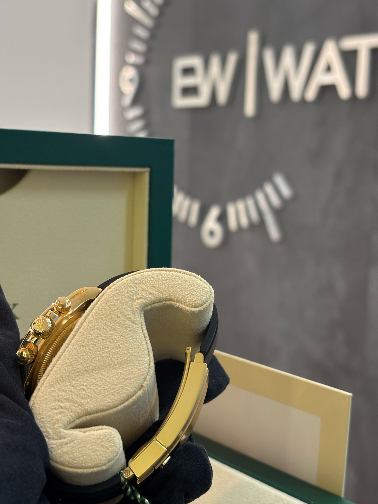 Rolex Cosmograph Daytona 126518 Golden and bright black YML