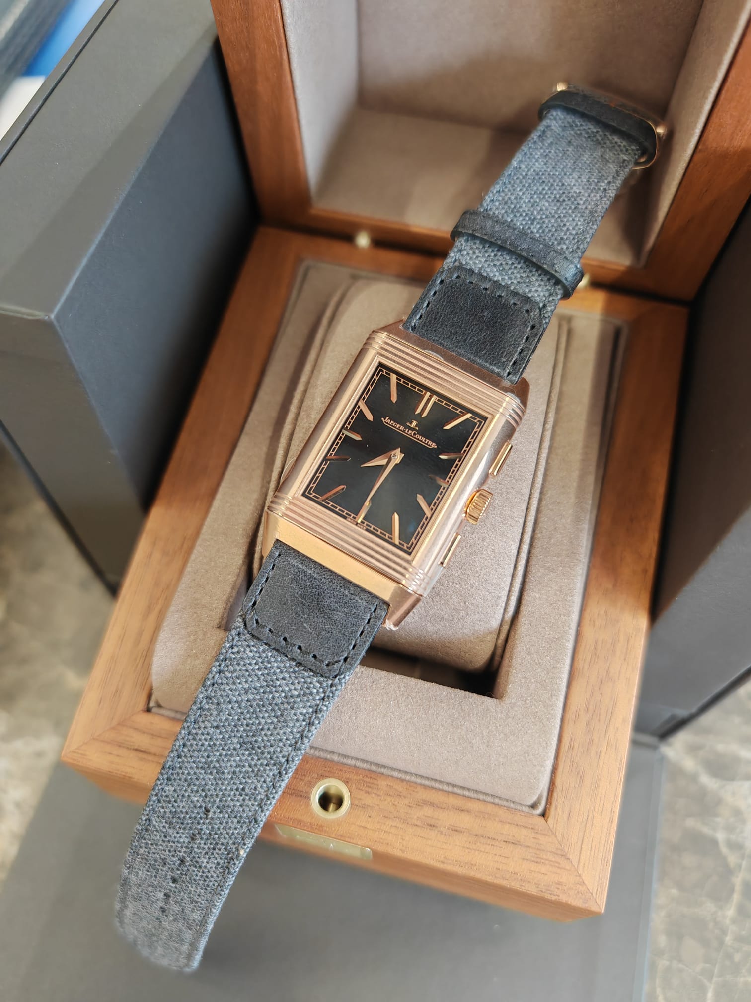 Jaeger-LeCoultre Reverso Tribute Chronograph Q389257J