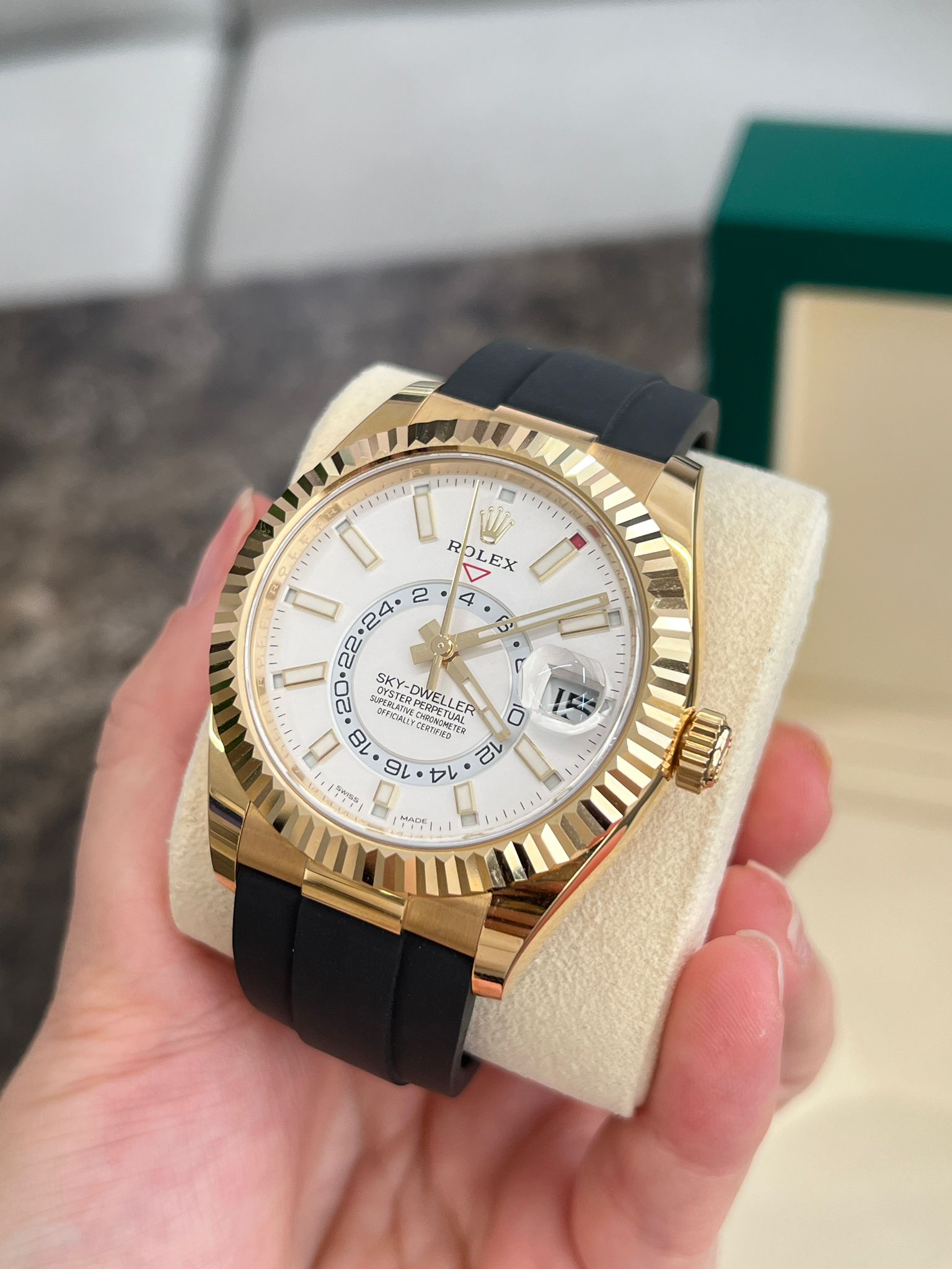 ROLEX Sky-Dweller 326238 WHITE