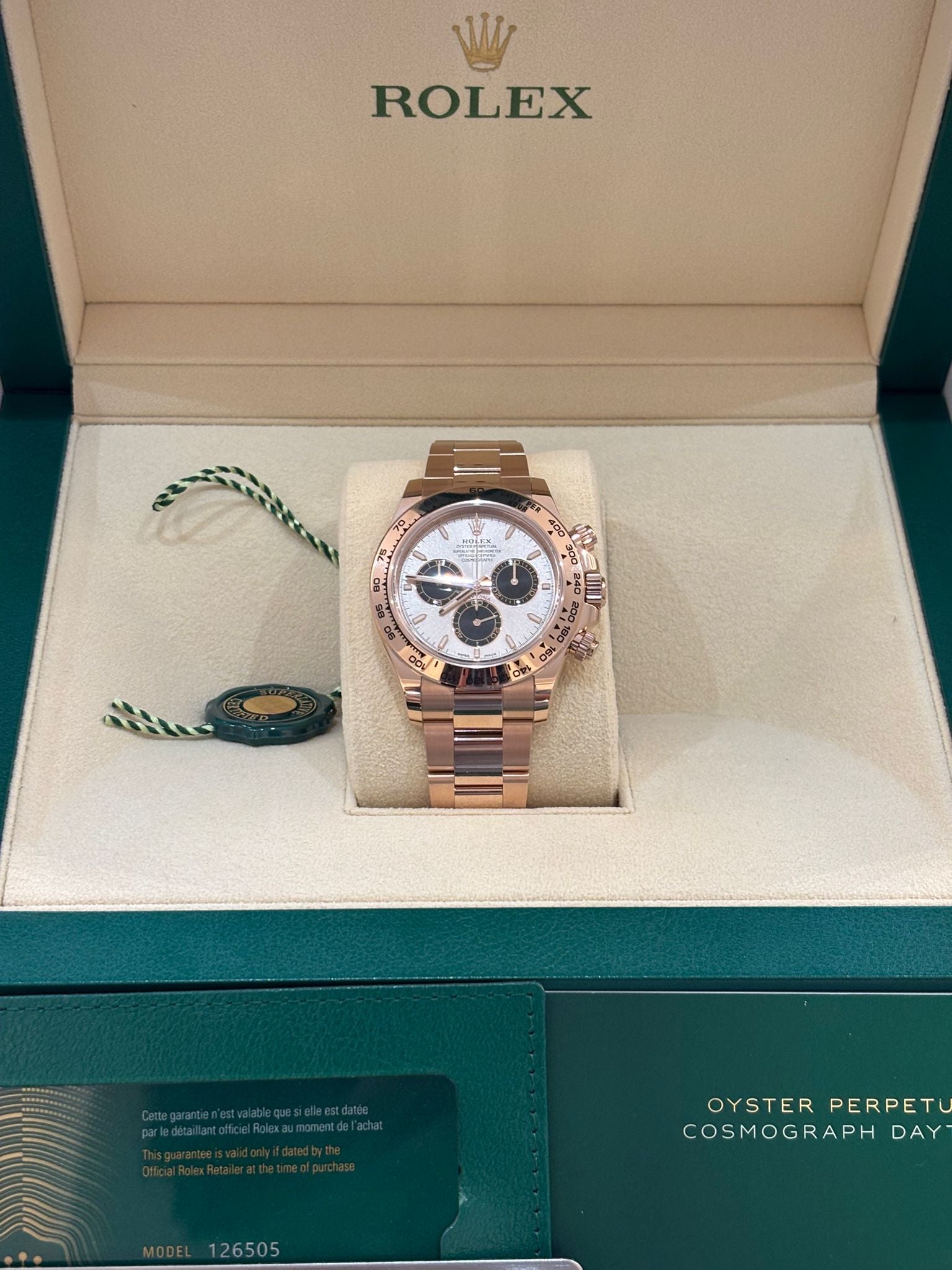 Rolex Cosmograph Daytona 126505 Sundust and bright black