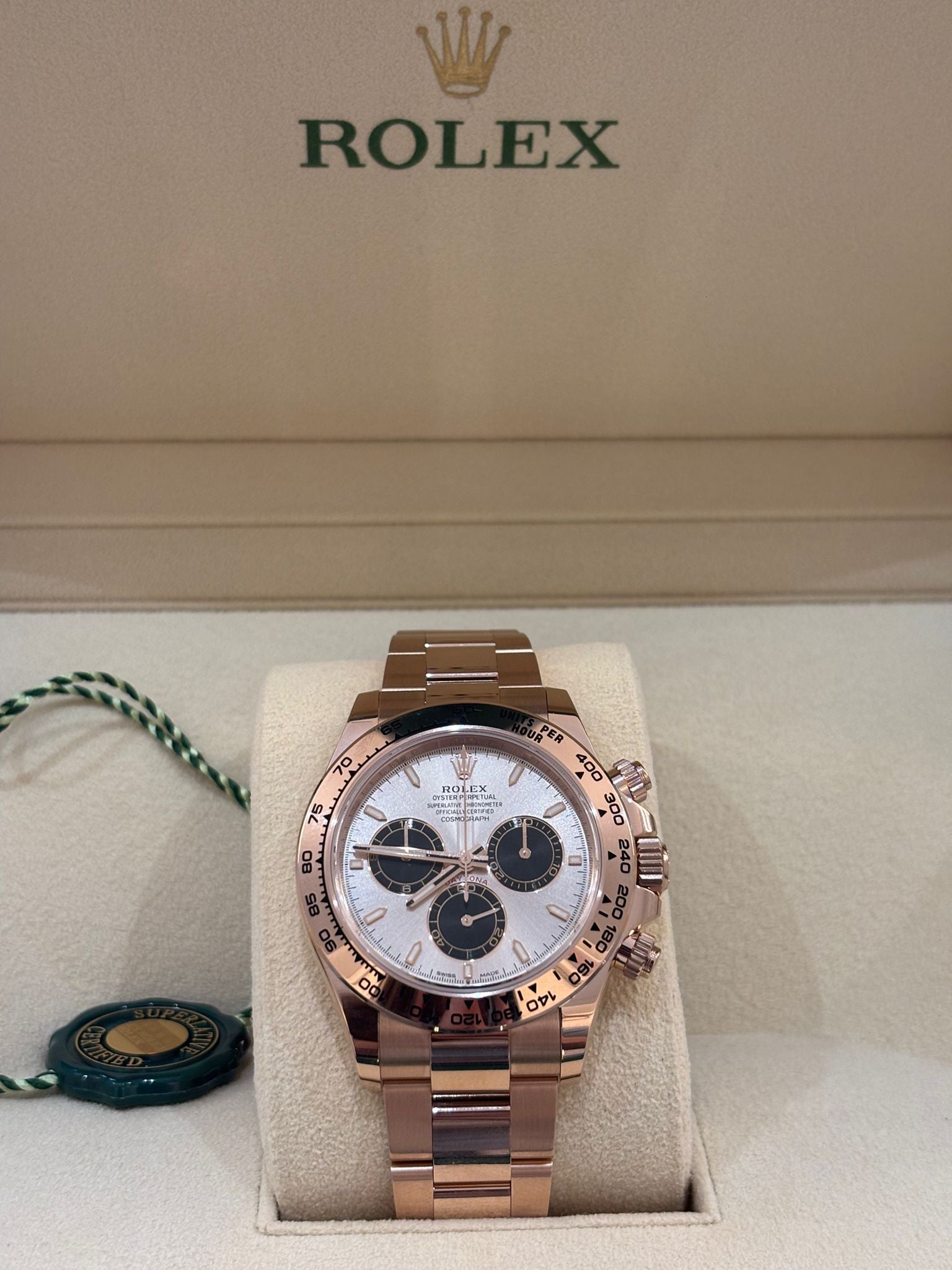 Rolex Cosmograph Daytona 126505 Sundust And Bright Black 2025