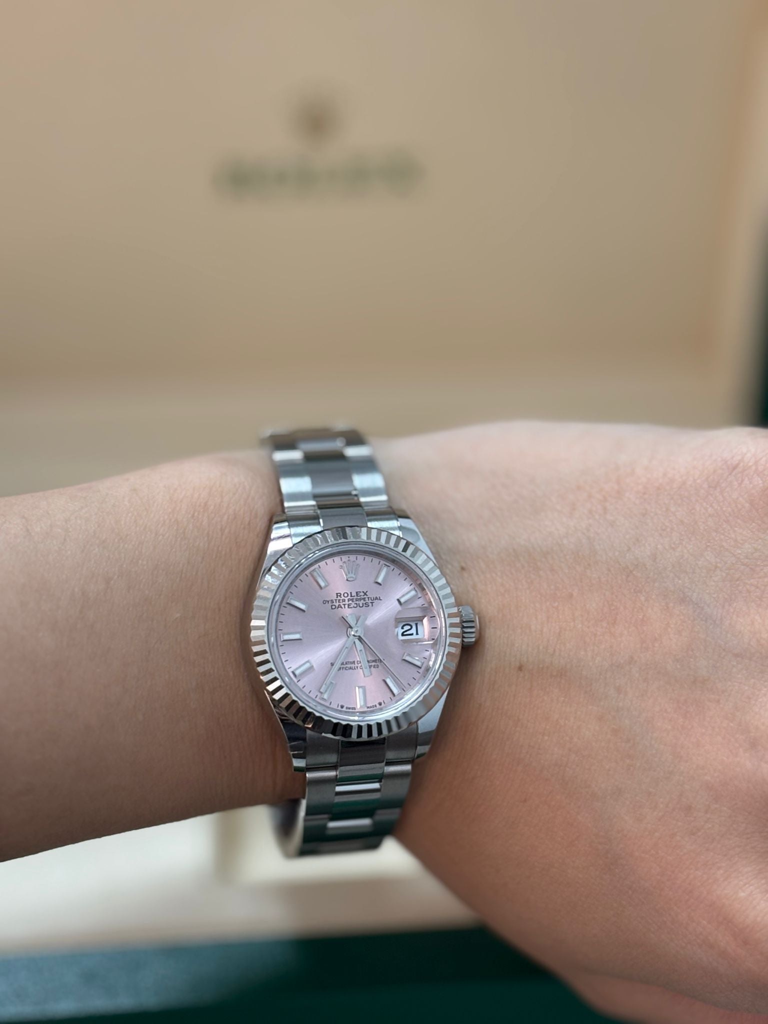 Rolex Lady-Datejust 279174 Pink Index Oyster 2025