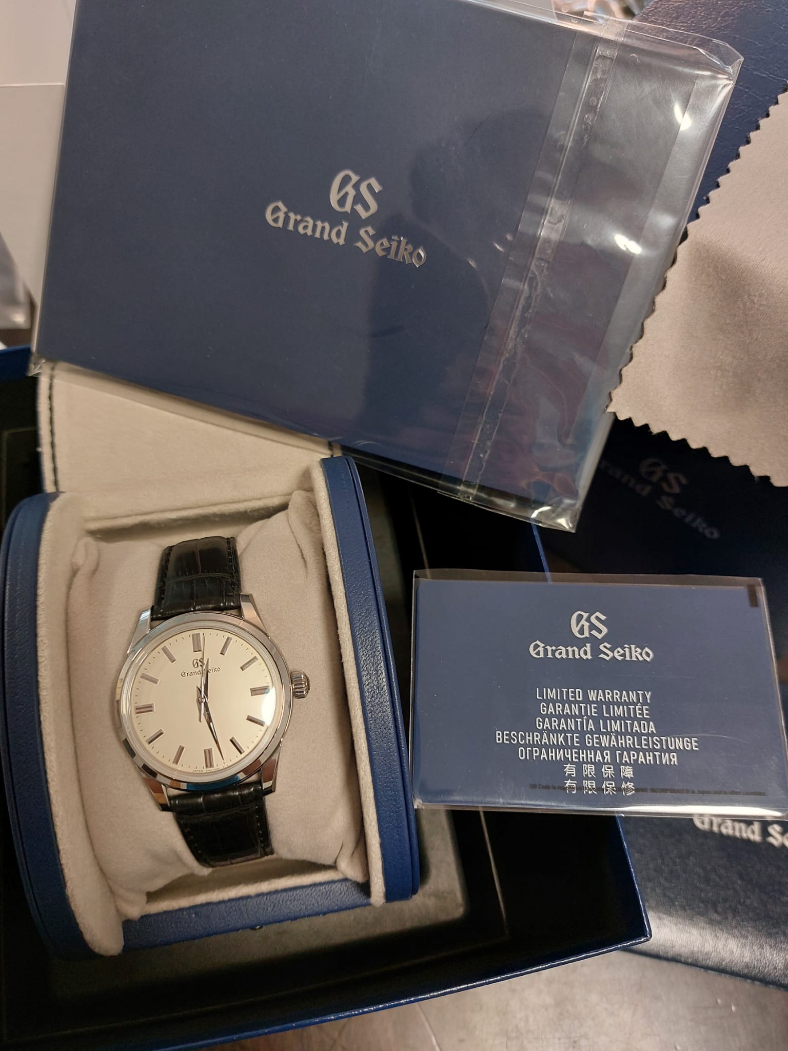 Grand Seiko Elegance SBGW301G 2026