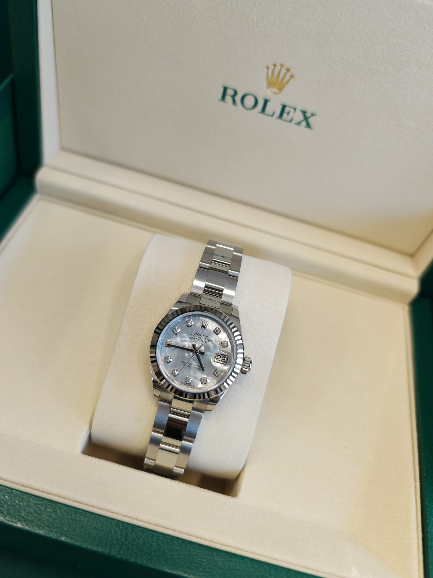 Rolex Lady-Datejust 279174Ng White Oyster 2025