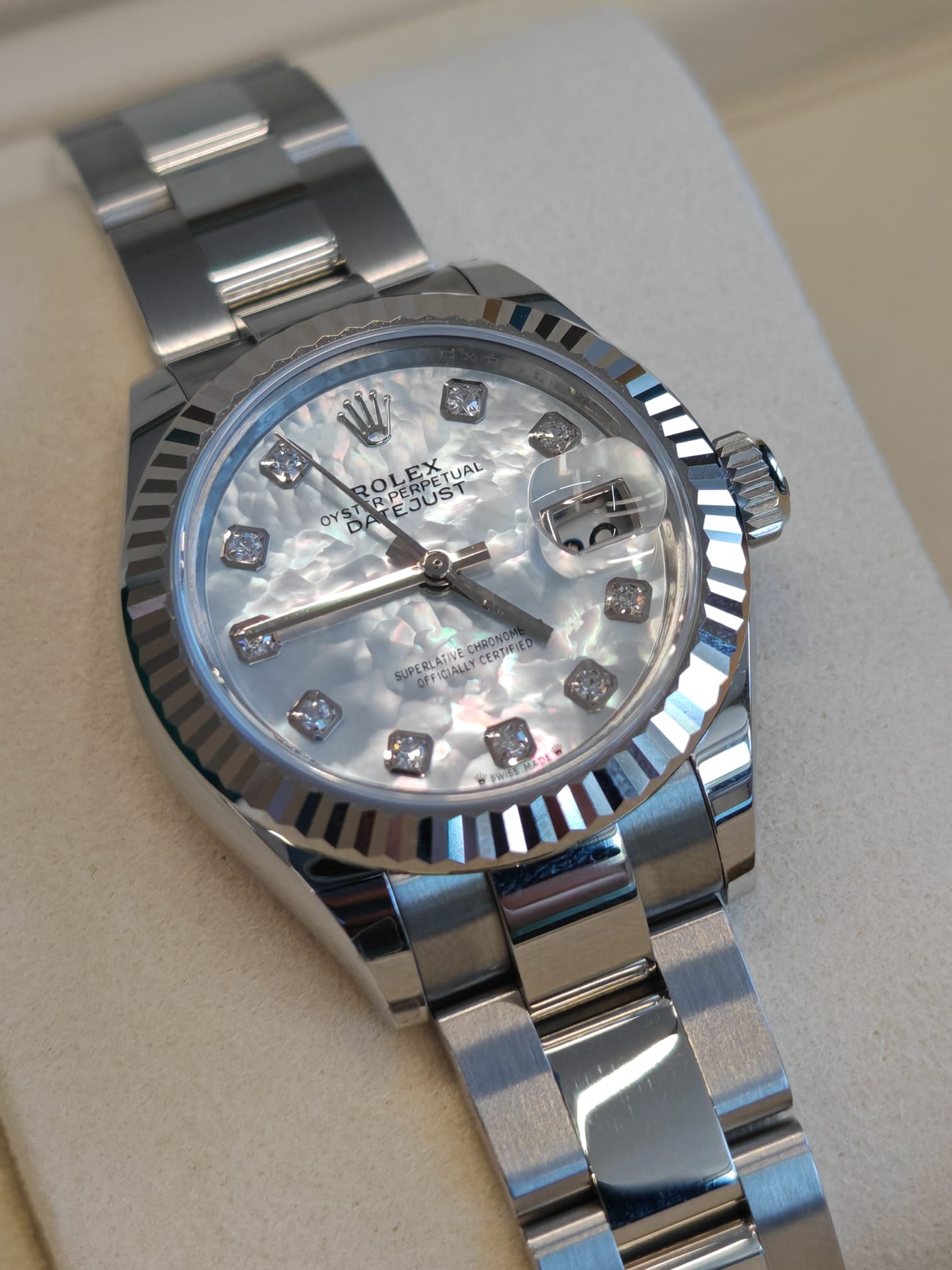 Rolex Lady-Datejust 279174Ng White Oyster 2025