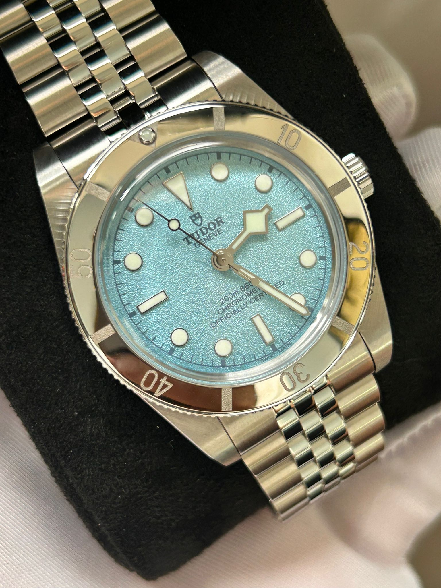 Tudor Black Bay 54 “Lagoon Blue” 79000-0001