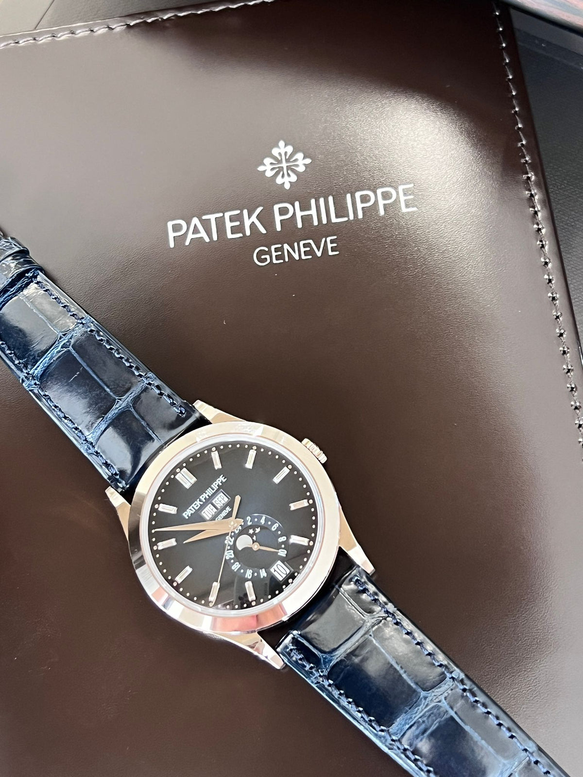 Patek Philippe Annual Calendar 5396G‑017 White‑Gold 38.5 MM Blue Dial 2026