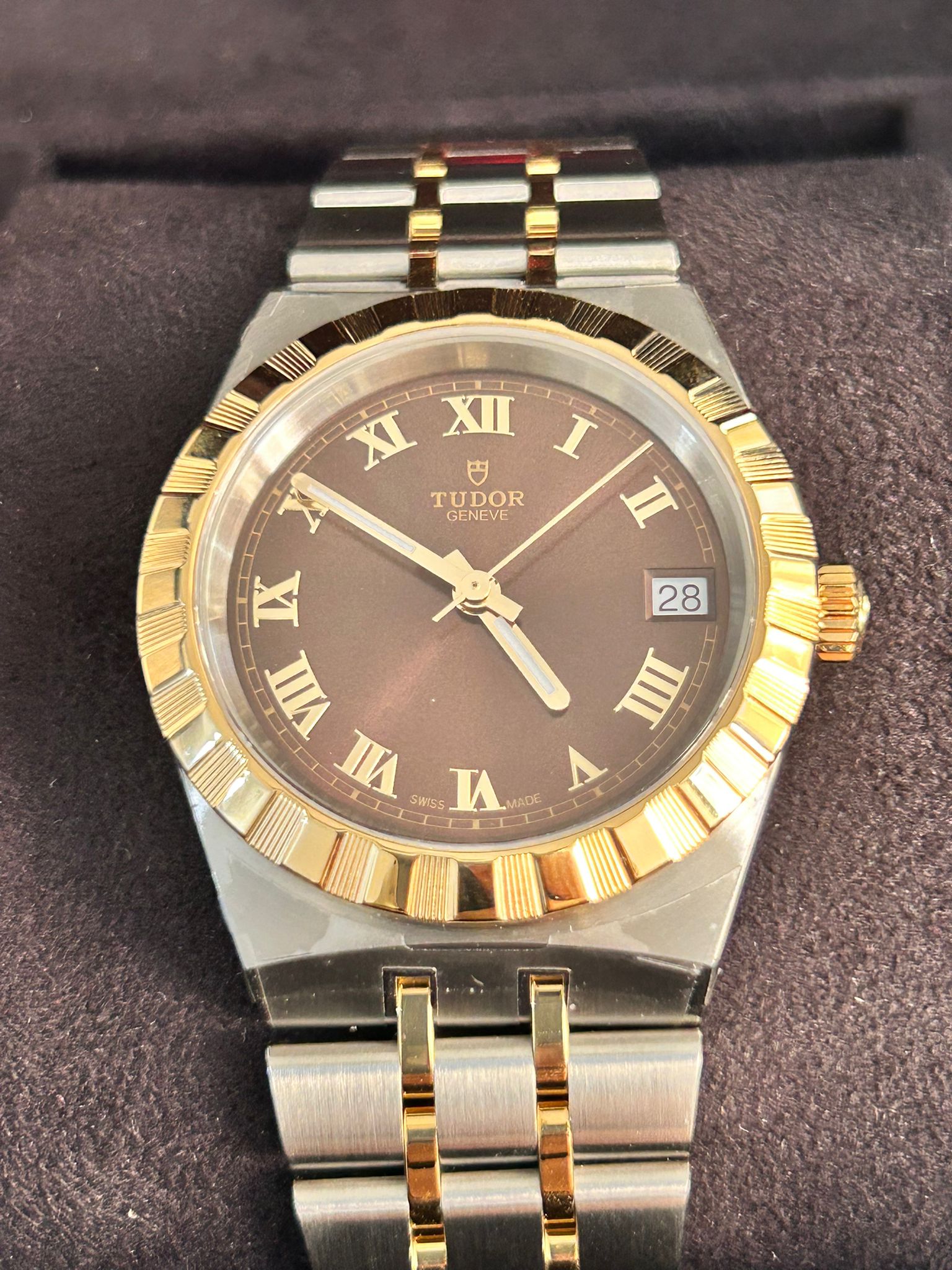 Tudor Royal M28403-0008 CHOC ROMAN