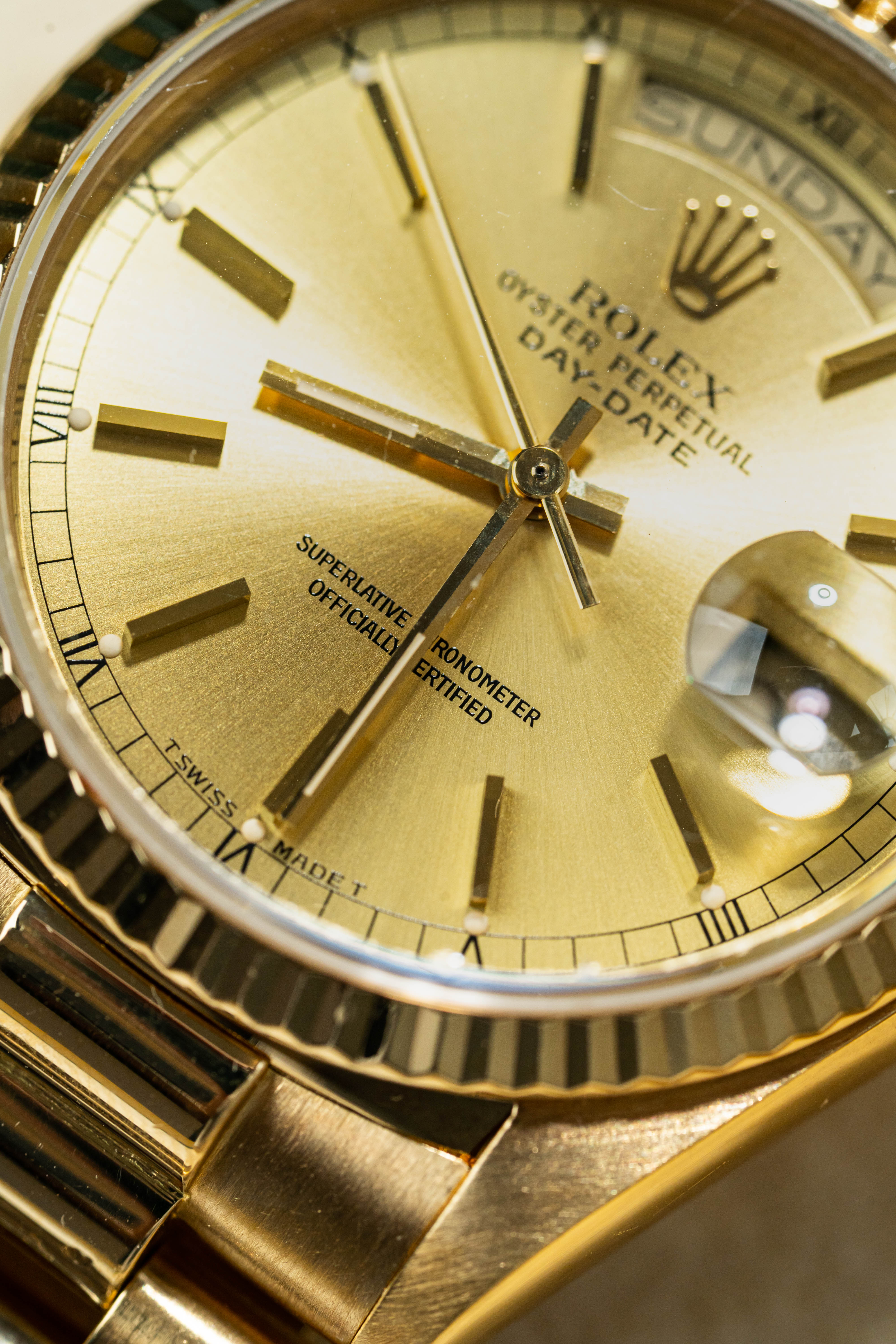 Rolex Day-Date 36 18038 Champagne Naked