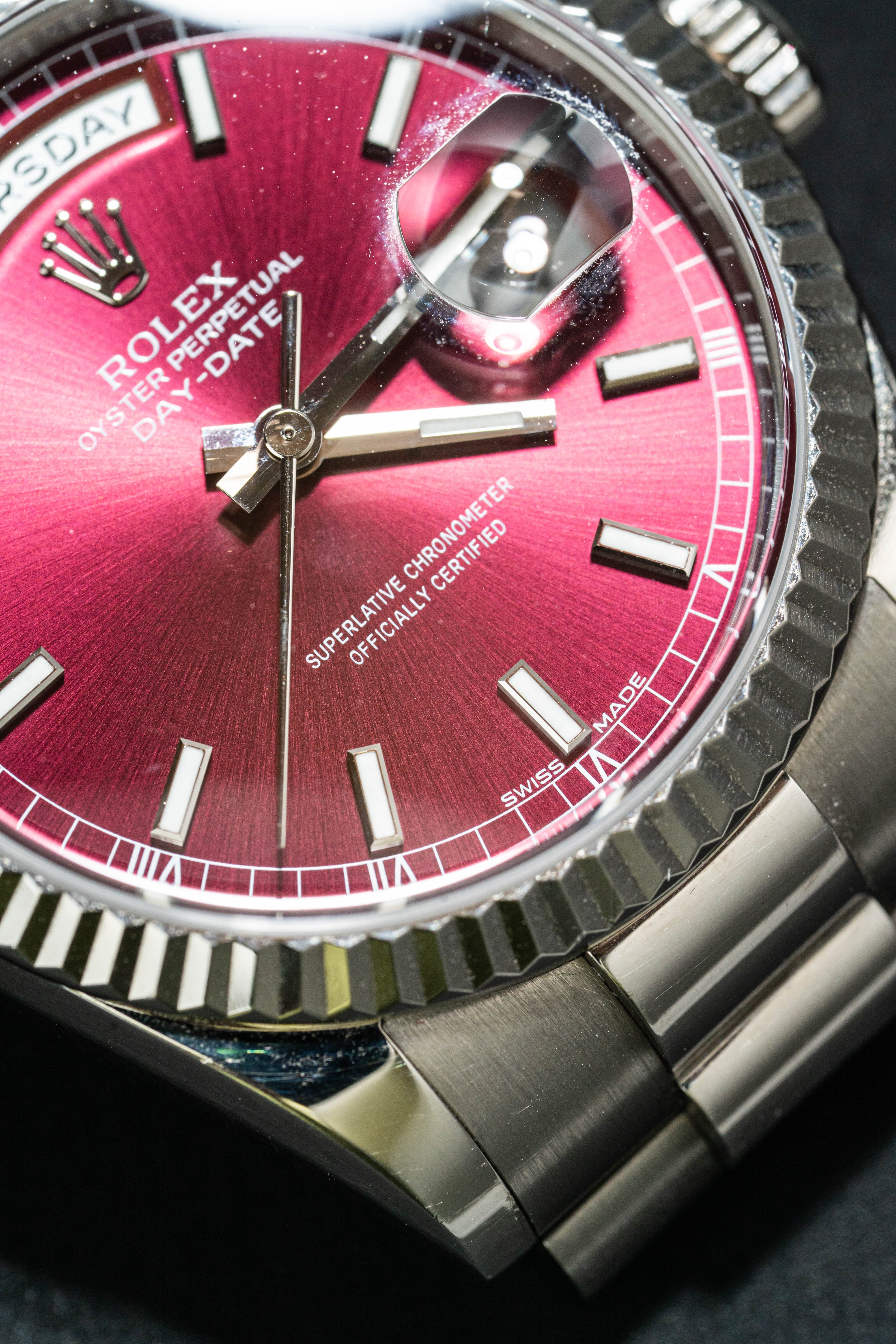 Rolex Day-Date 36 118239 Red Naked
