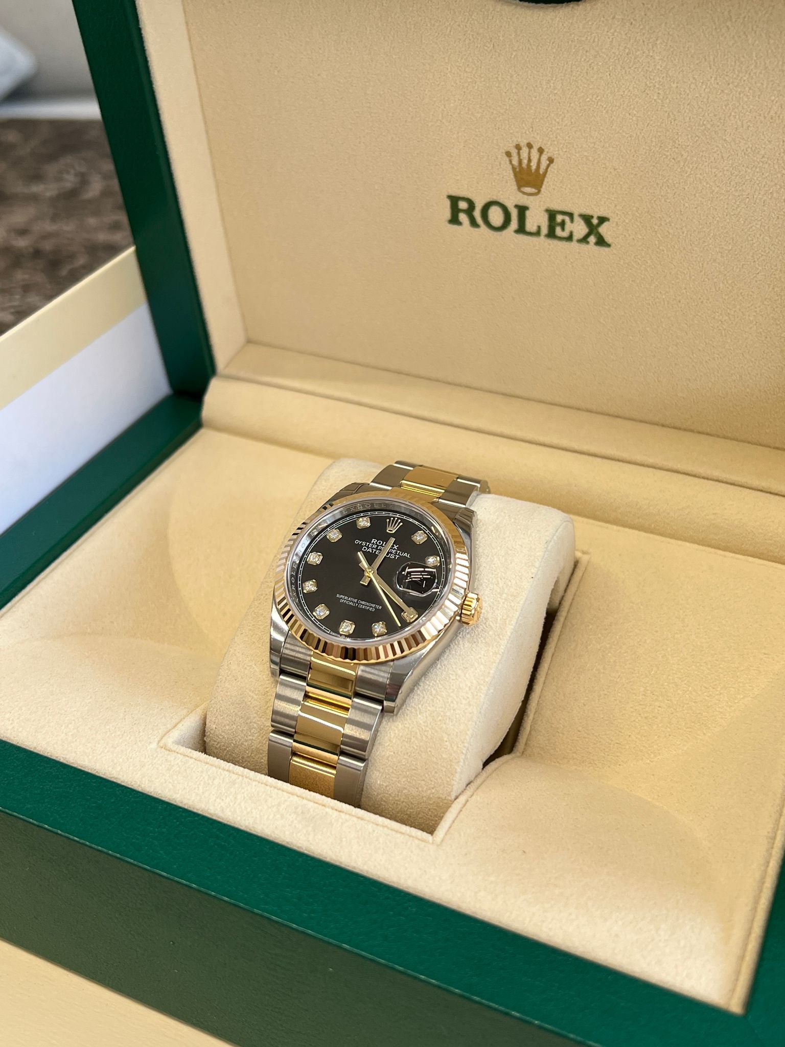 Rolex Datejust 36 126233G Black Oyster 2024