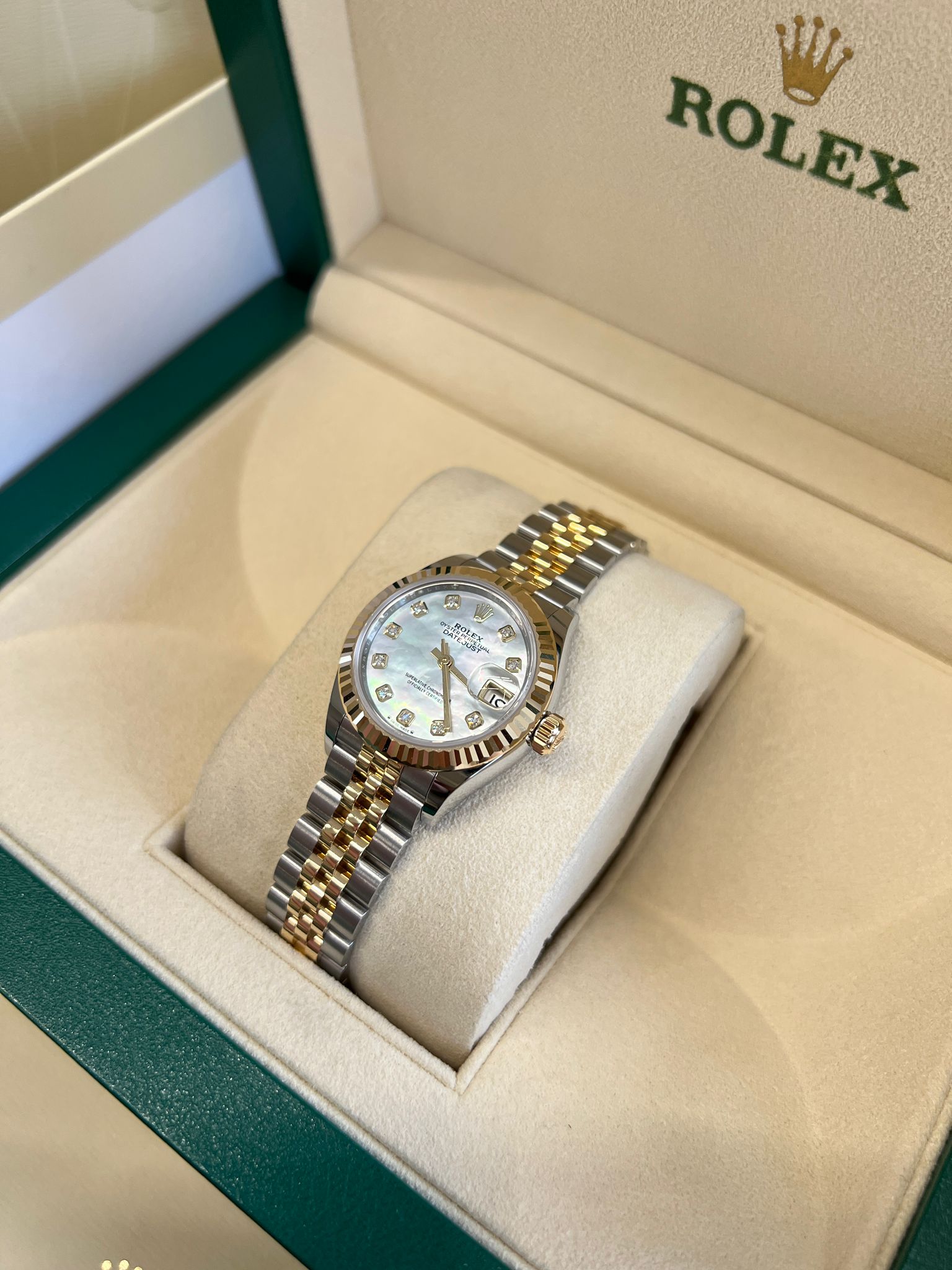 Rolex Lady-Datejust 28MM 279173NG WHITE JUB