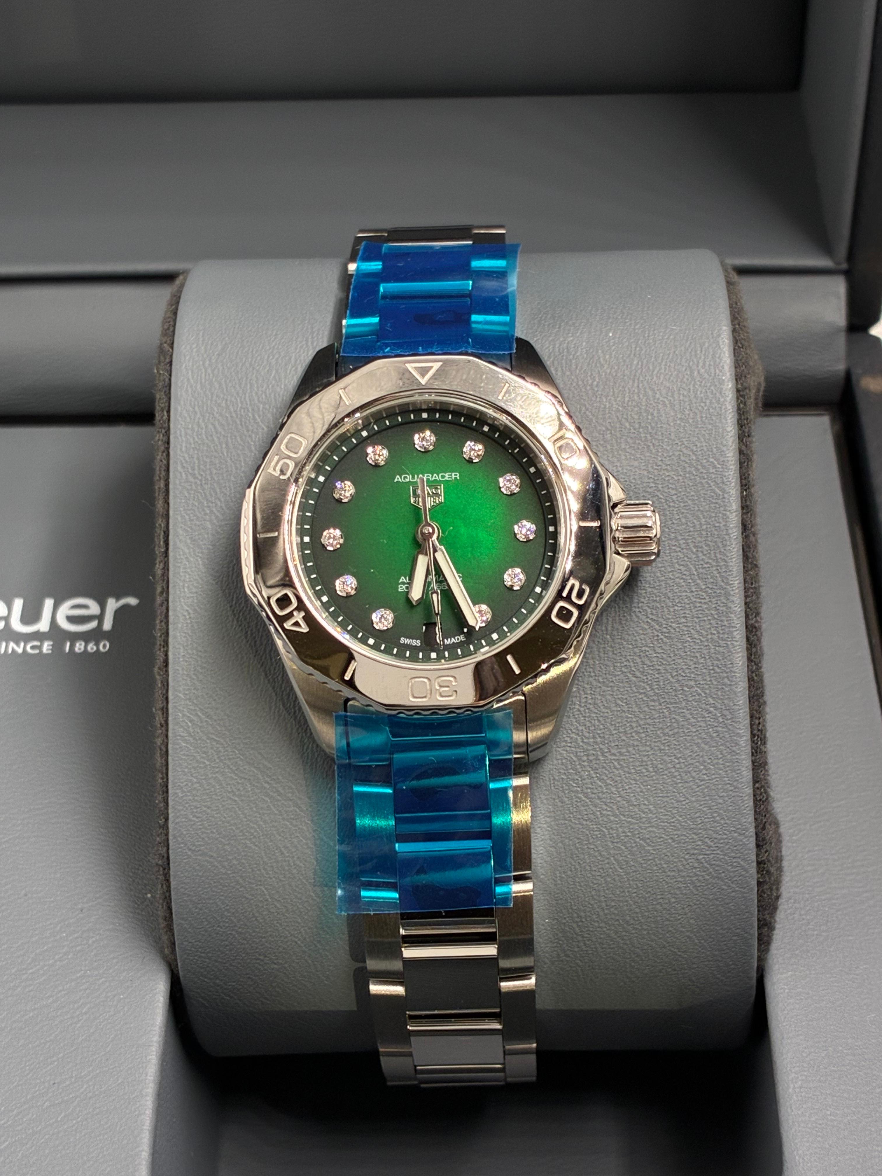 TAG Heuer Aquaracer PROFESSIONAL 200 WBP2415.BA0622