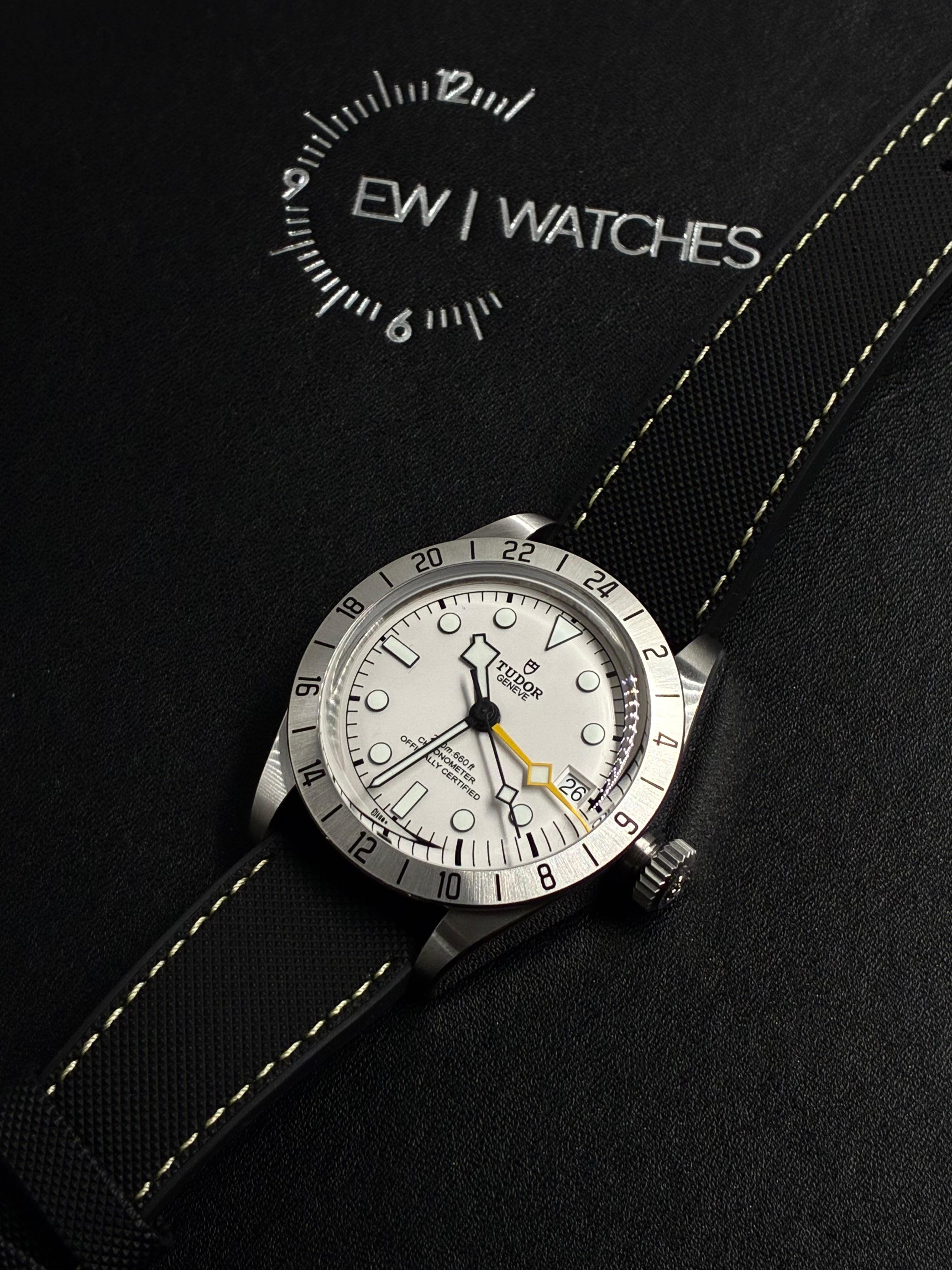 Tudor Black Bay Pro 79470-0006