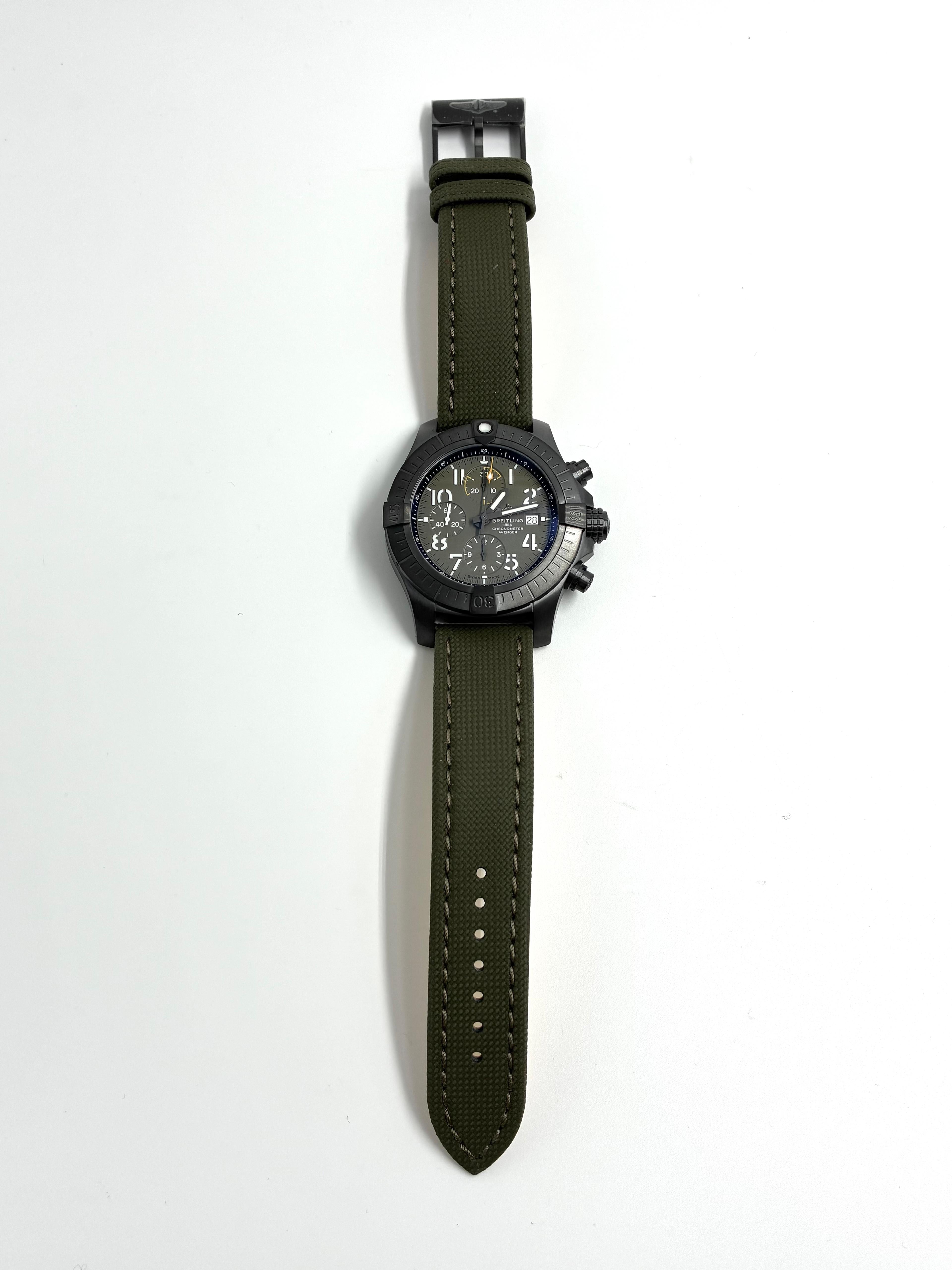 Breitling Avenger V13317101L1X1 Chronograph 45