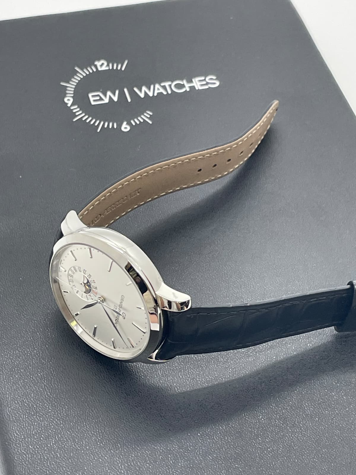 Girard Perregaux 49545-11-131-BB60 2025
