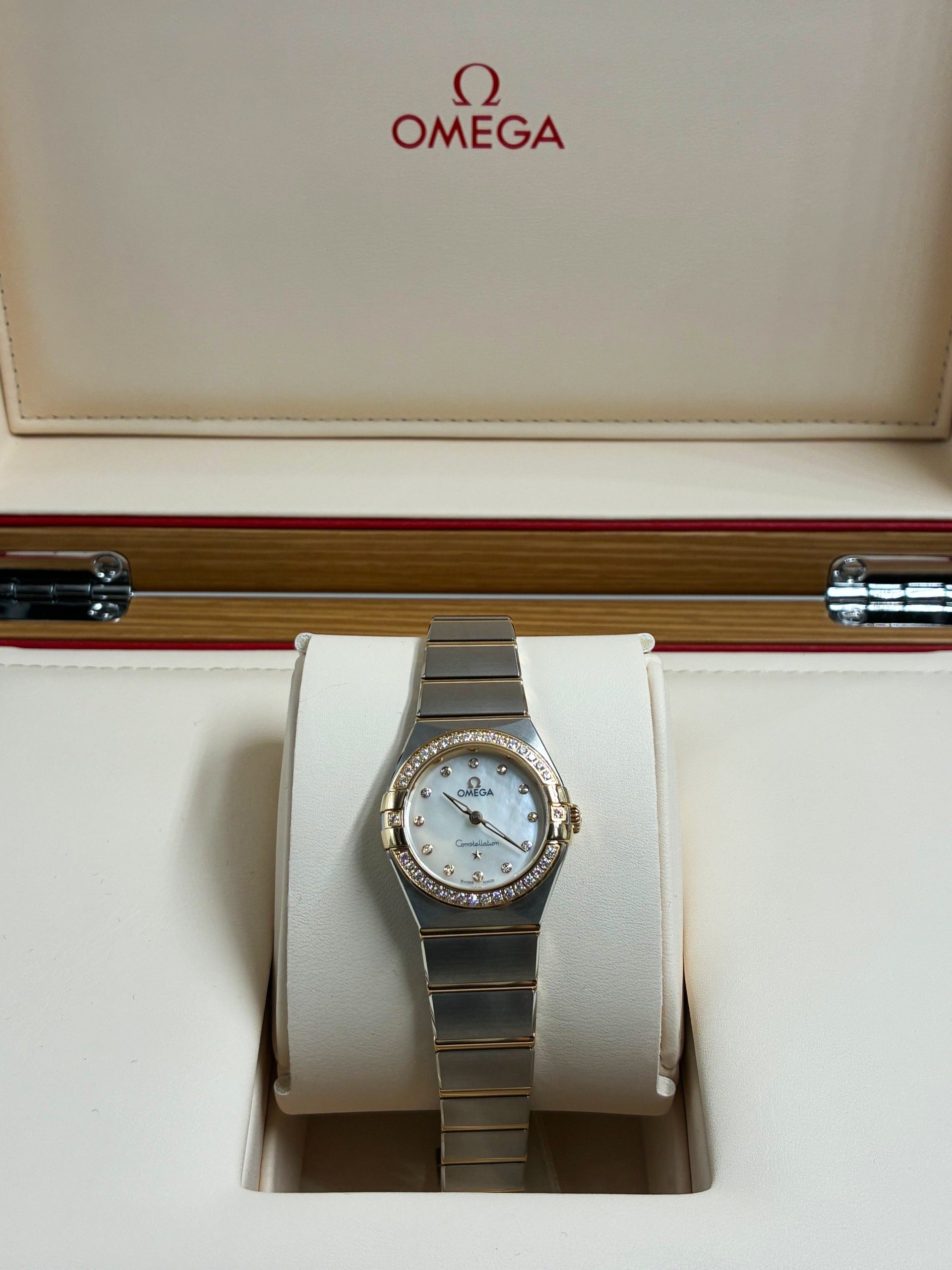 Omega 131.20.25.60.55.002 Constellation