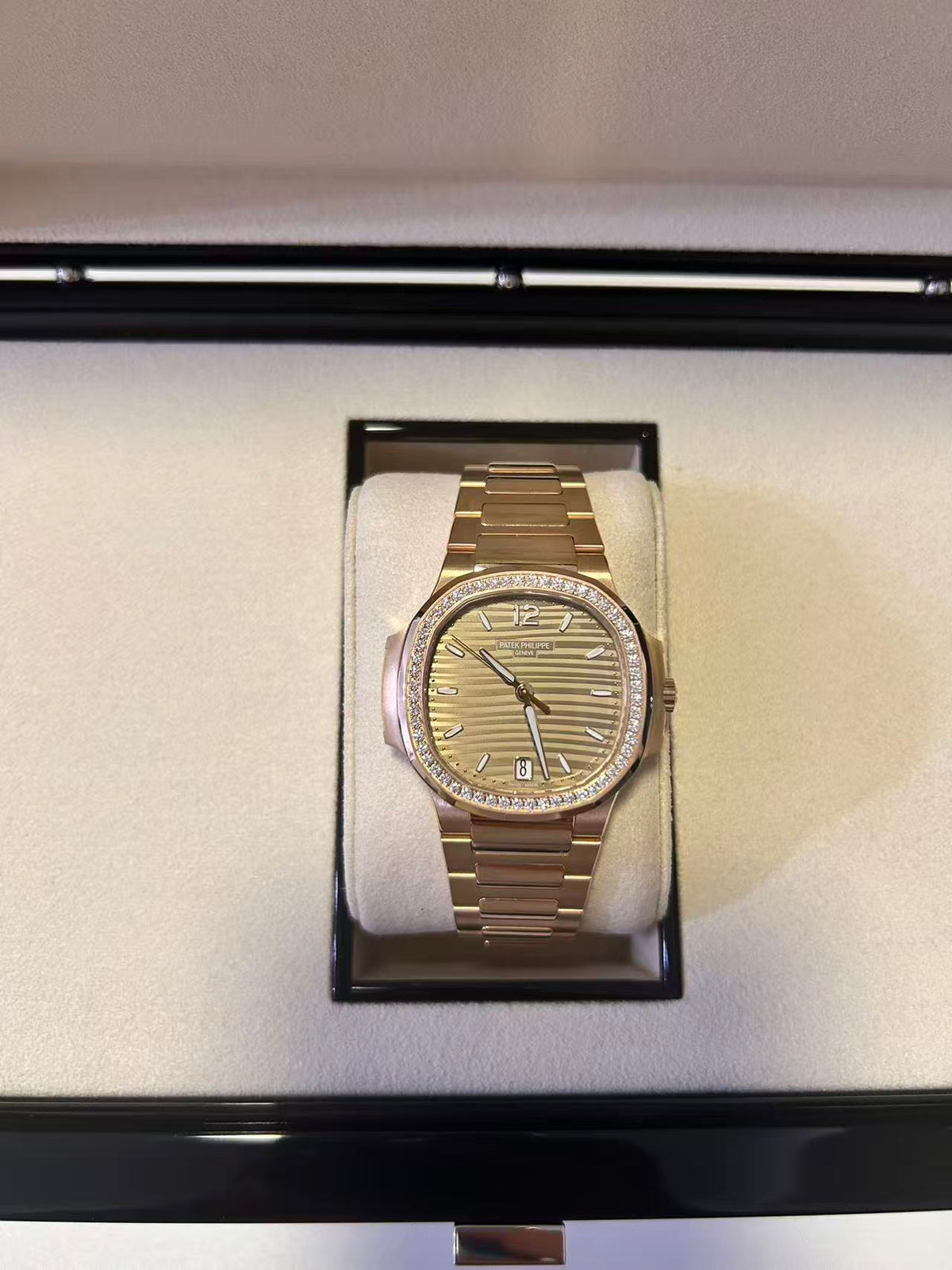 Patek Philippe Nautilus 7118/1200R-010 2026