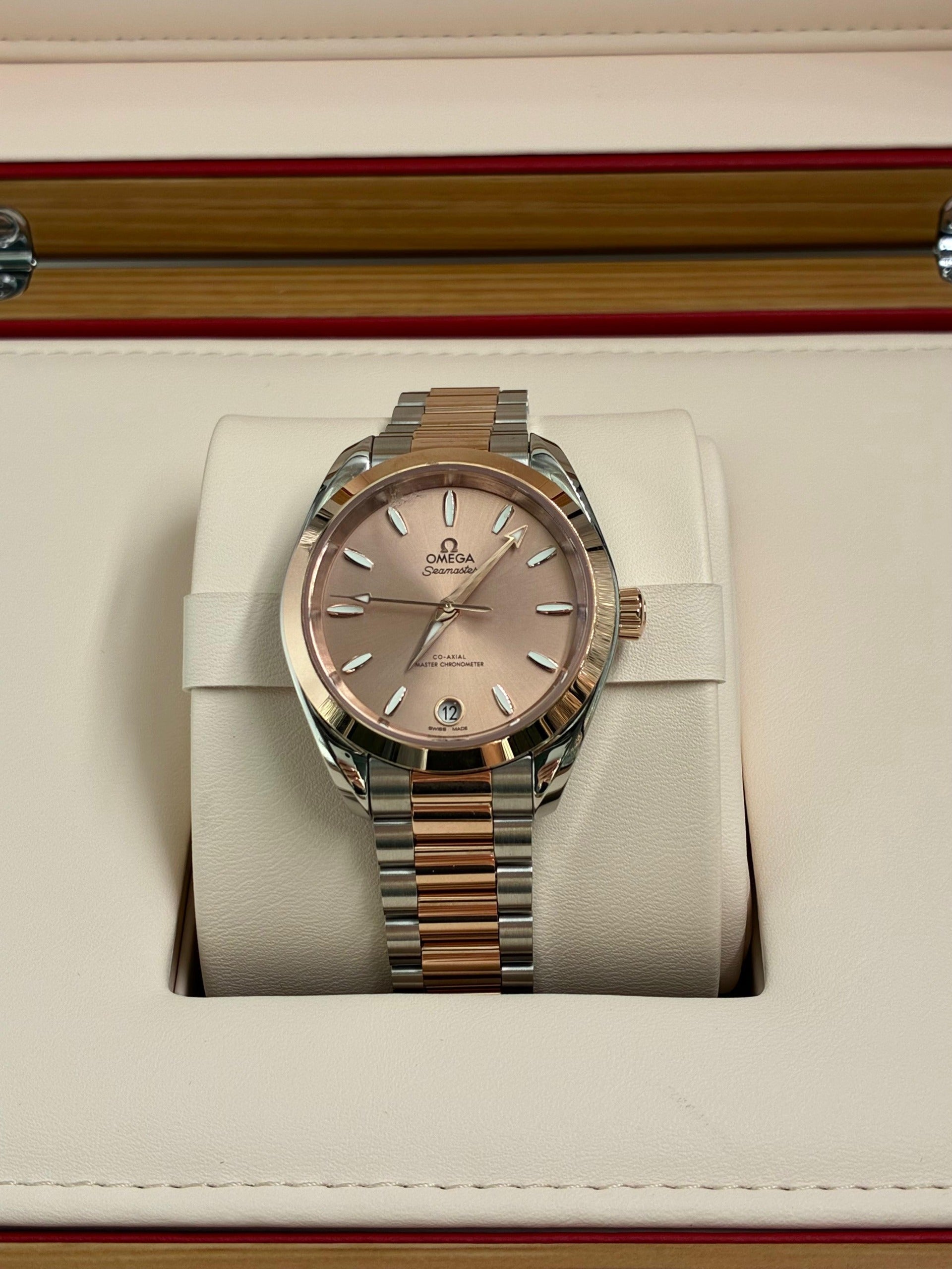 Omega Sedna™ gold - 220.20.34.20.10.001
