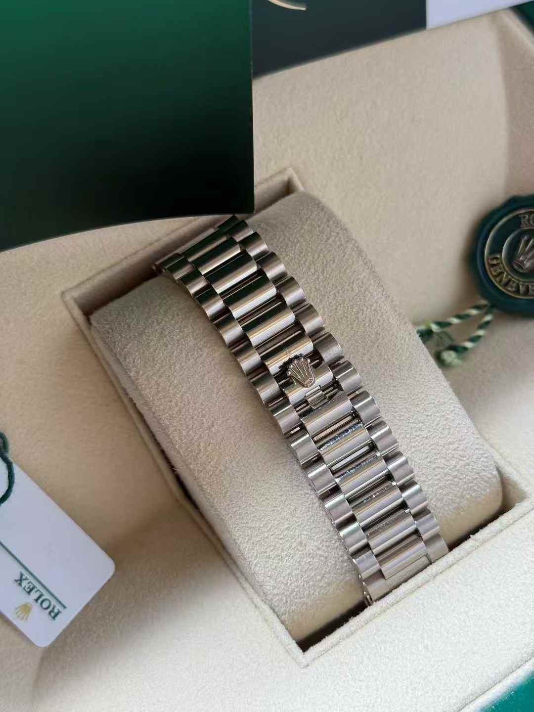 Rolex 128239 blue diamond jubilee 25 links