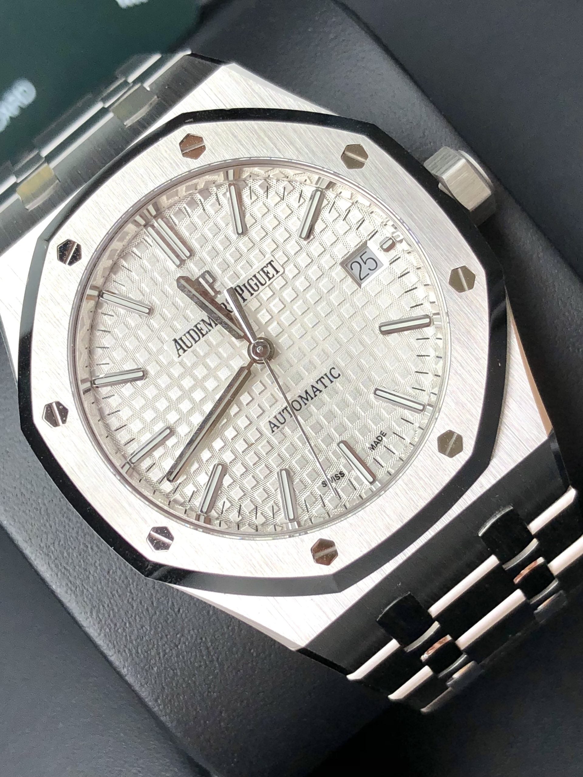 Audemars Piguet Royal Oak 37mm 15450St White 2021
