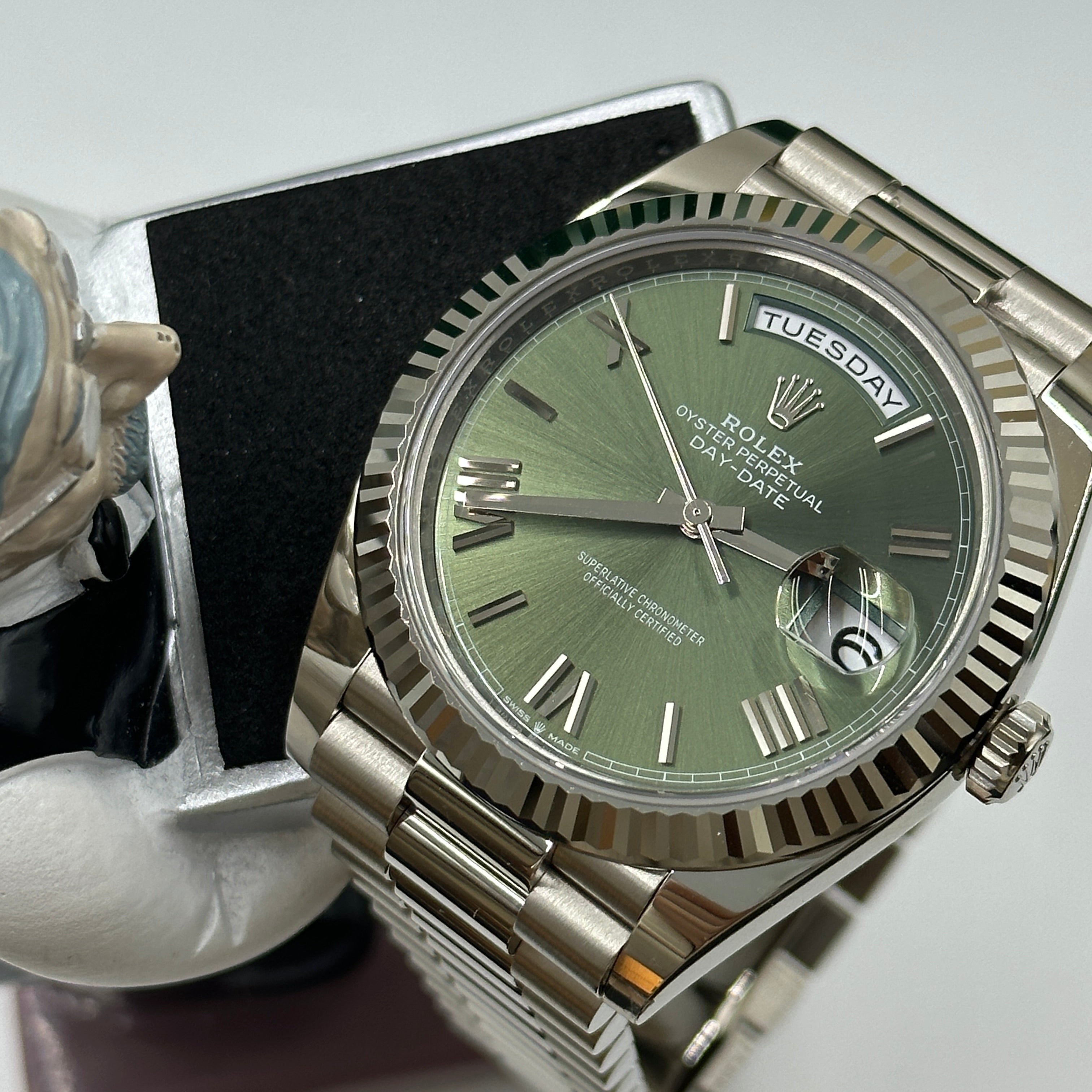 Rolex Day-Date 40 40mm 228239 Green Roman 2024