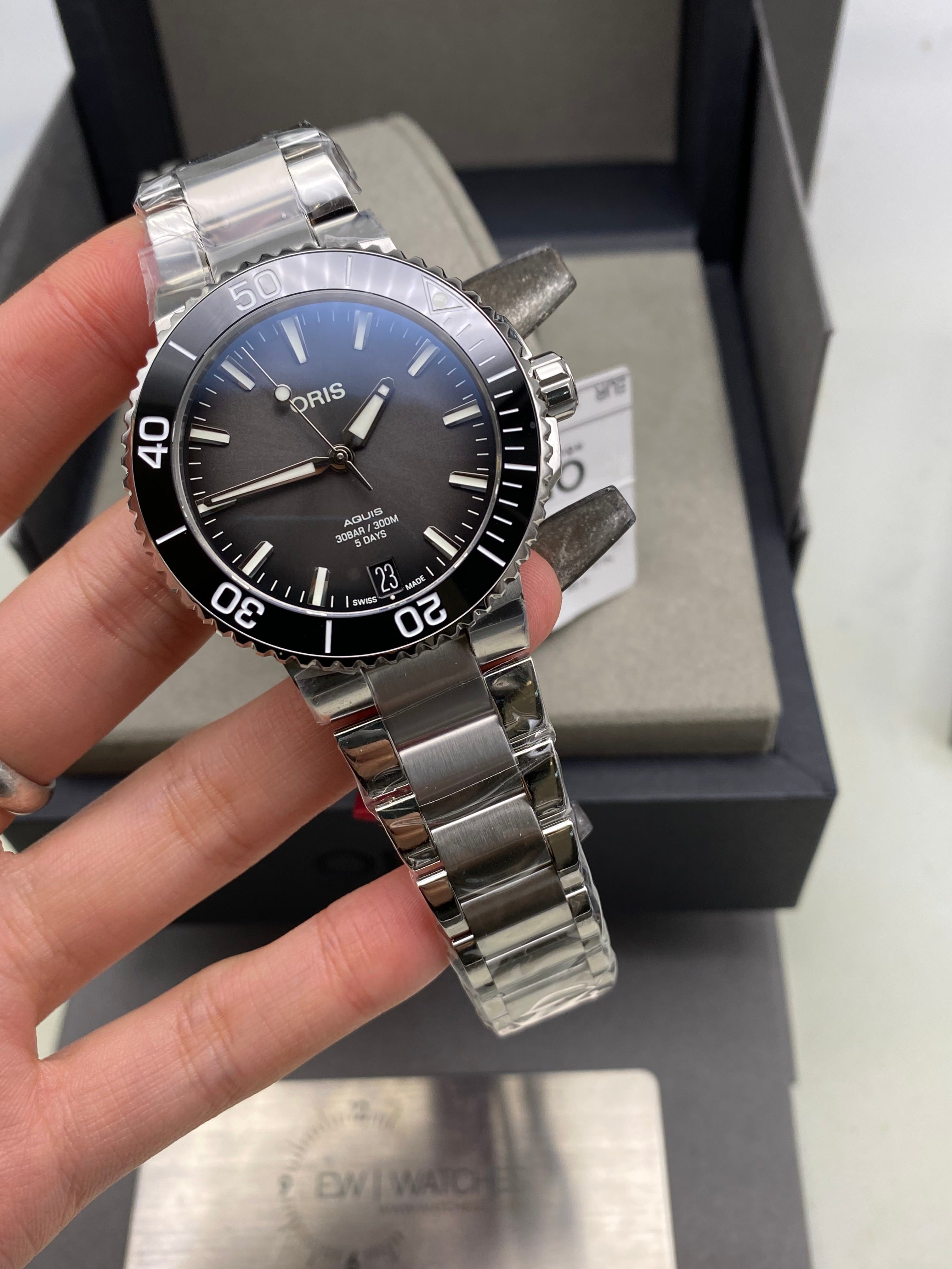 Oris Aquis 41.5mm 01 400 7769 4154 2025