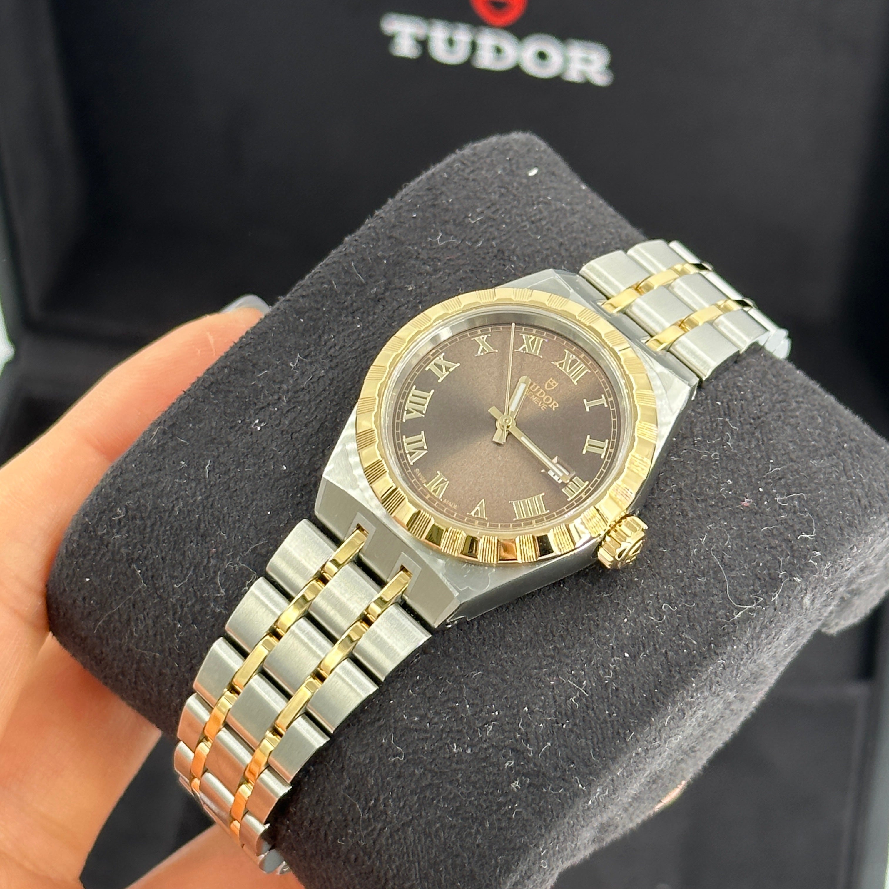 Tudor Tudor Royal 28mm 28303-0008 Choc Roman 2024