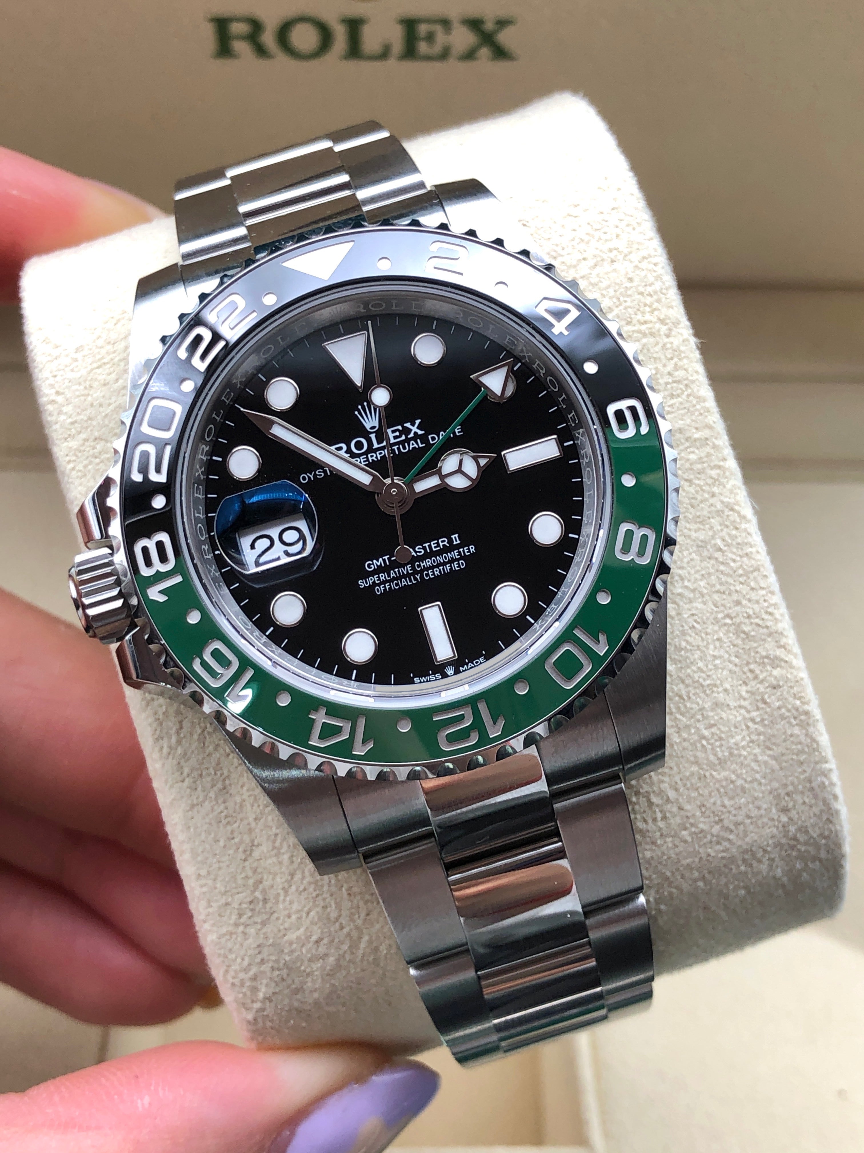 Rolex GMT-Master II 40mm 126720Vtnr Oyster 2025