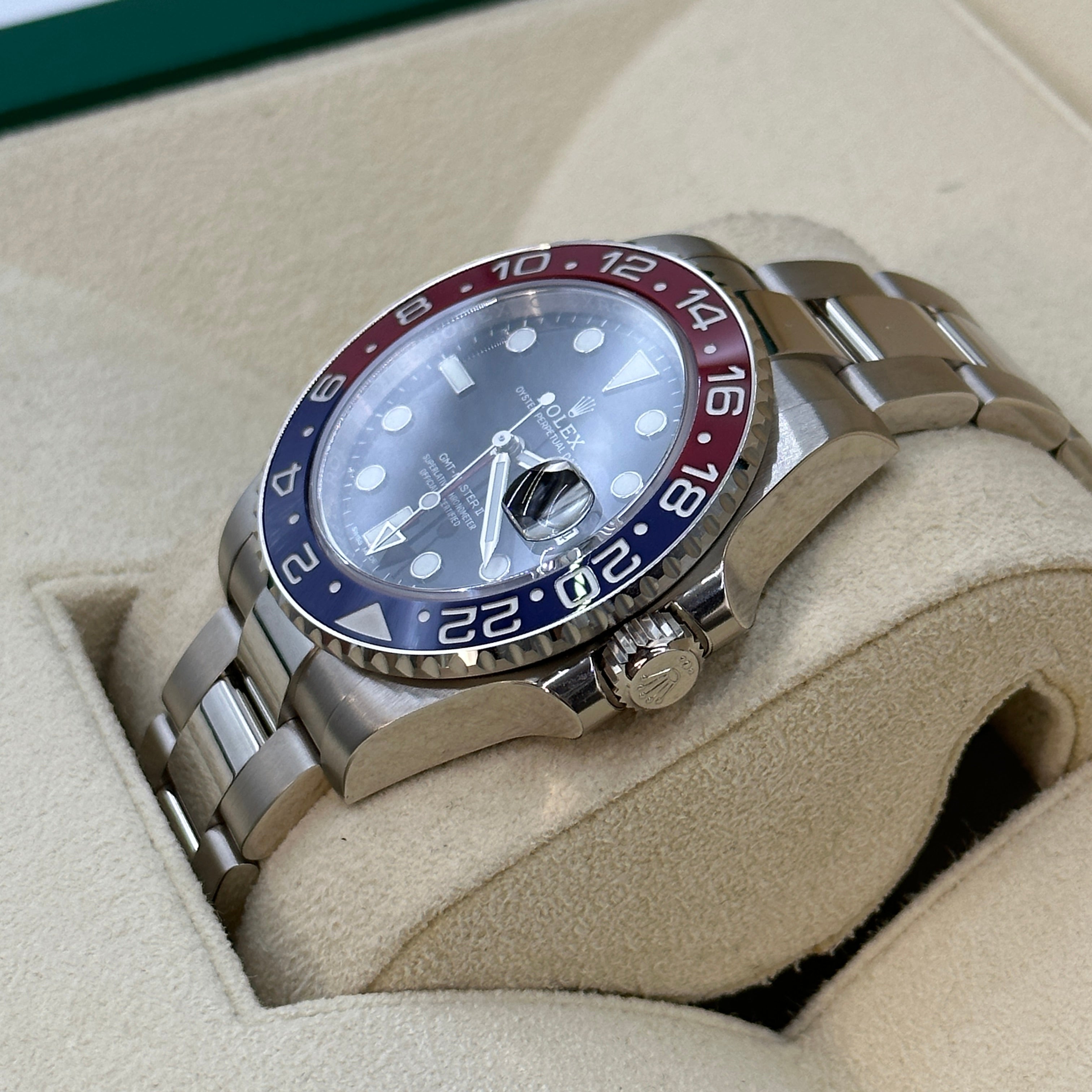 Rolex GMT-Master II 40mm 116719Blro 2021