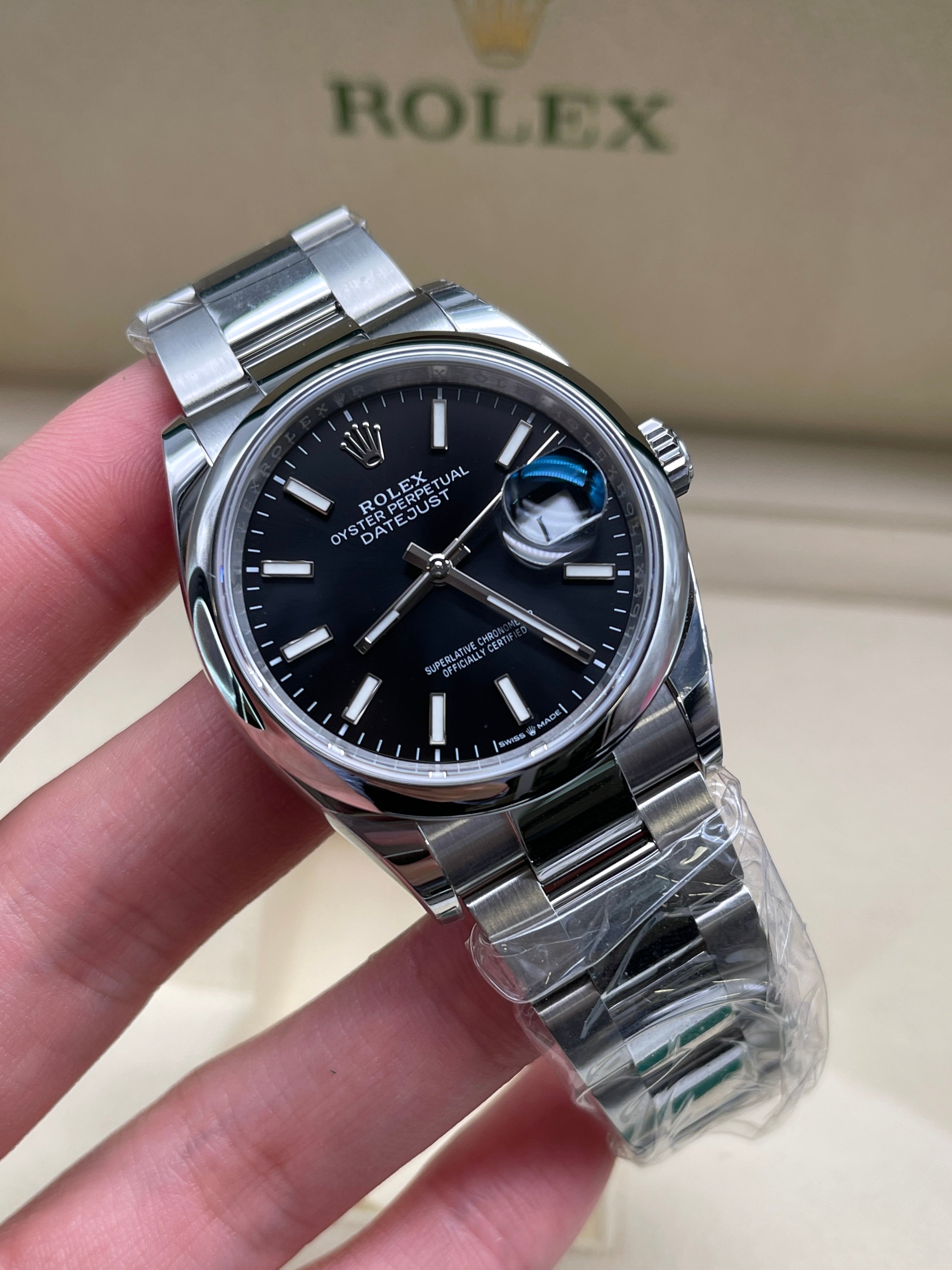 Rolex Datejust 36 126200 Black Index Oyster 2025