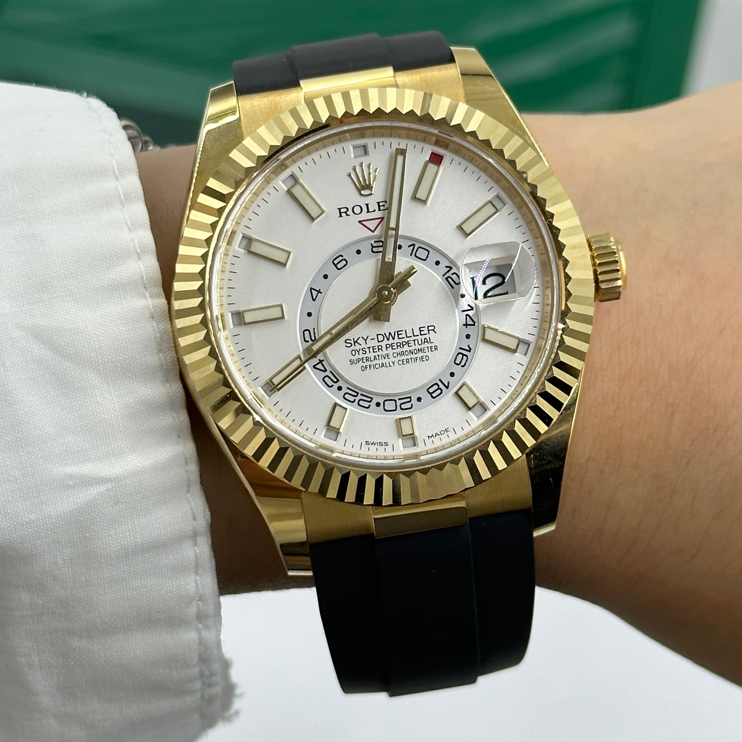 Rolex Sky-Dweller 42mm 326238 White 2021