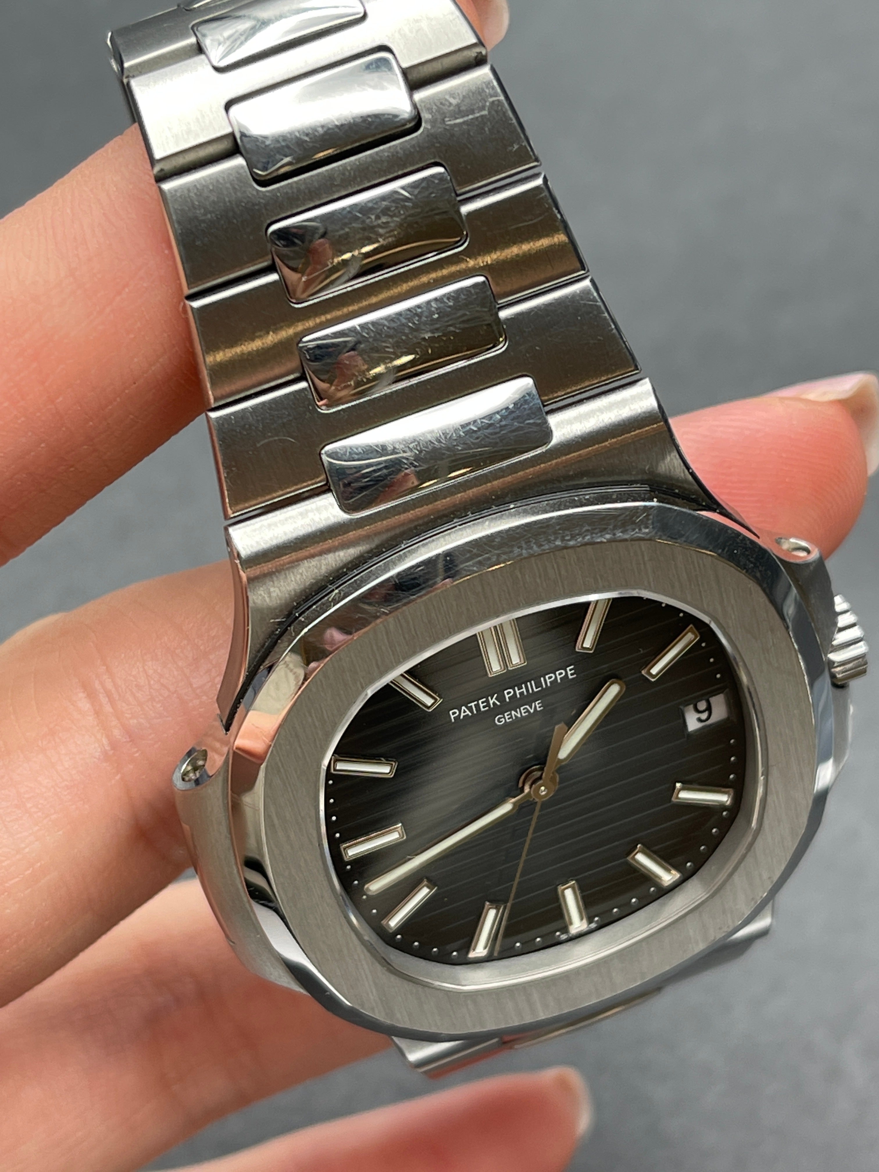 Patek Philippe Nautilus 5711/1A‑010 Steel 40 mm Blue Dial