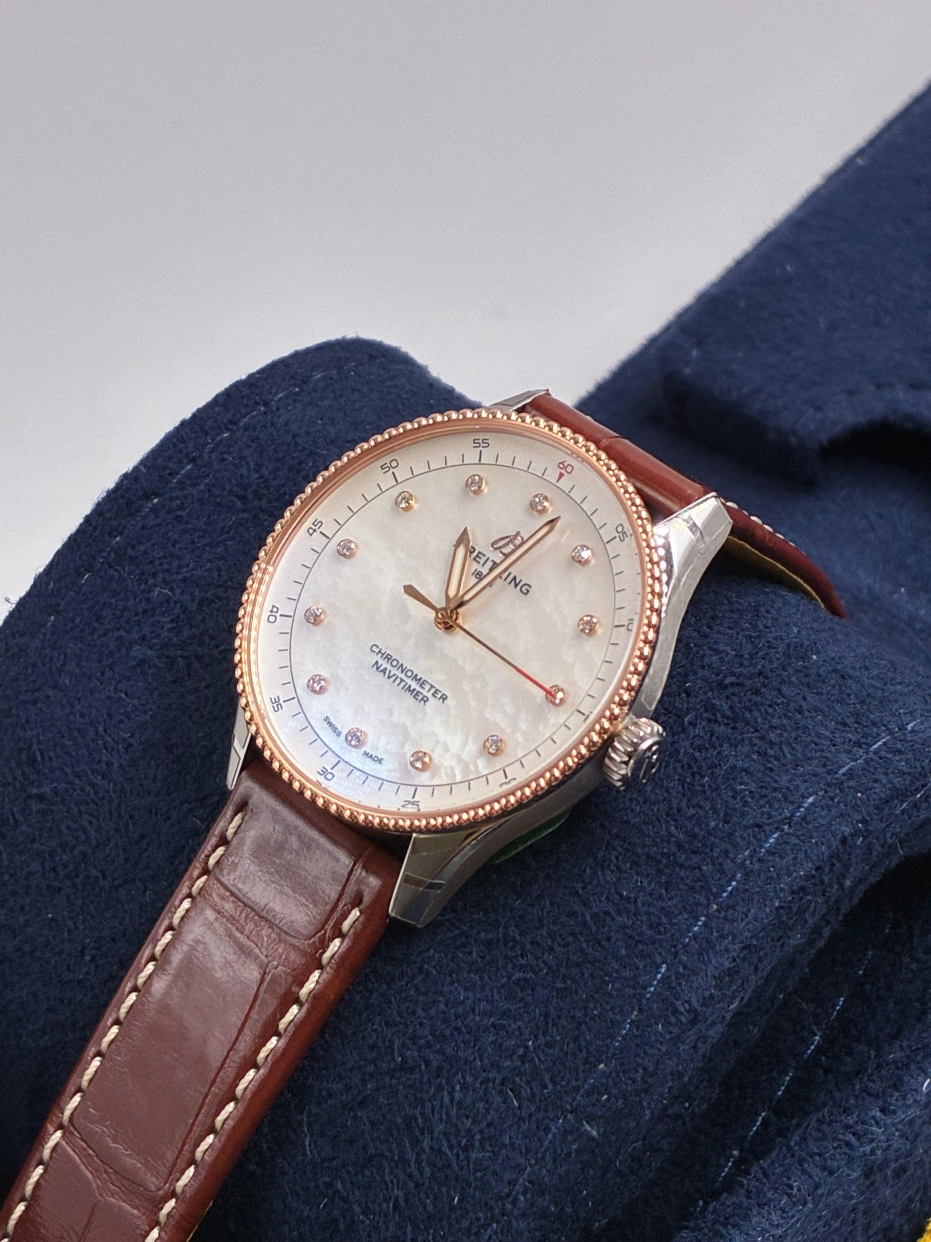 Breitling Navitimer 32 U77320E61A1P1