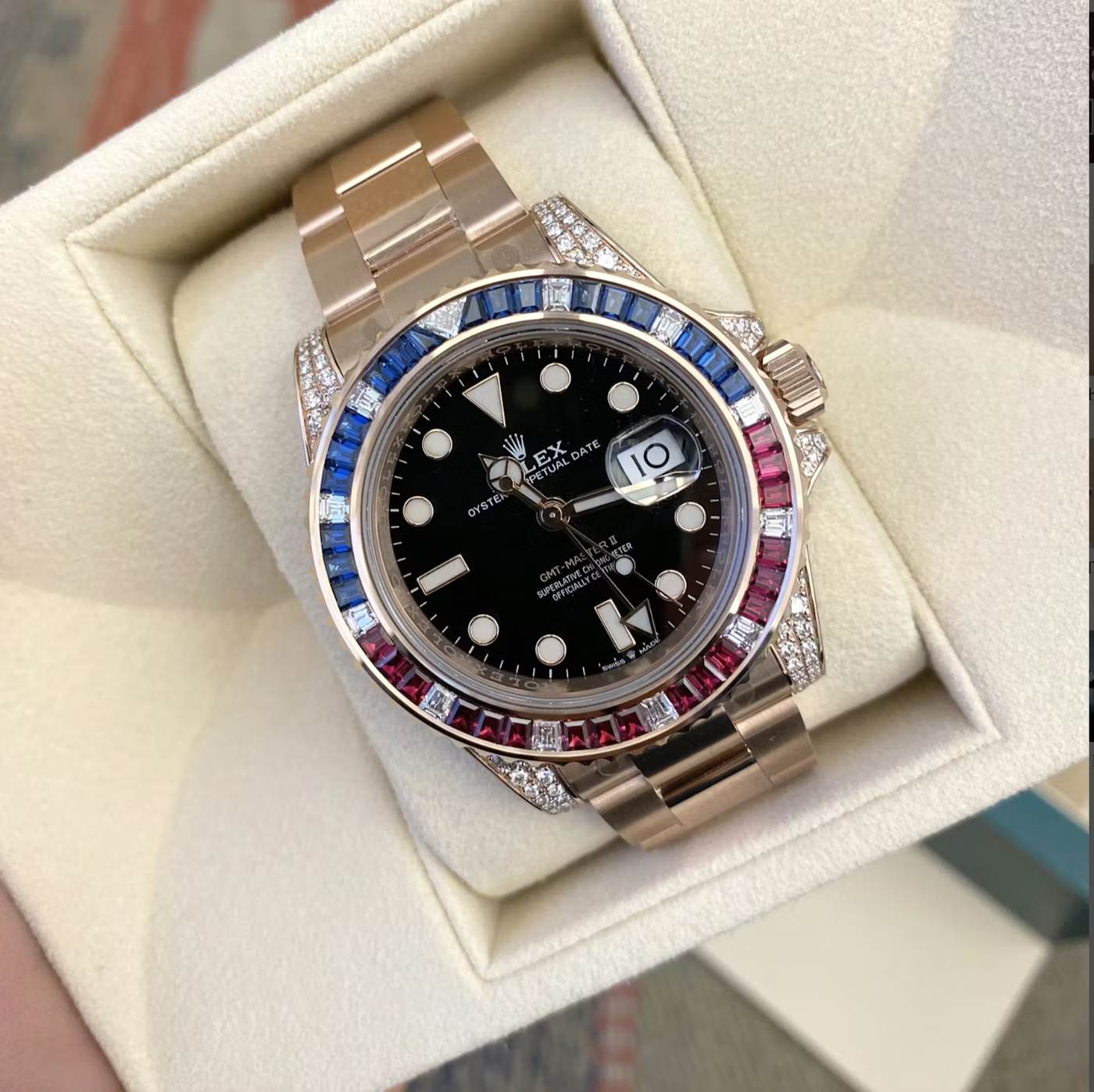 The Celebrity Choice: Why the Rolex GMT-Master II "Pepsi" Rules Hollywood and Beyond
