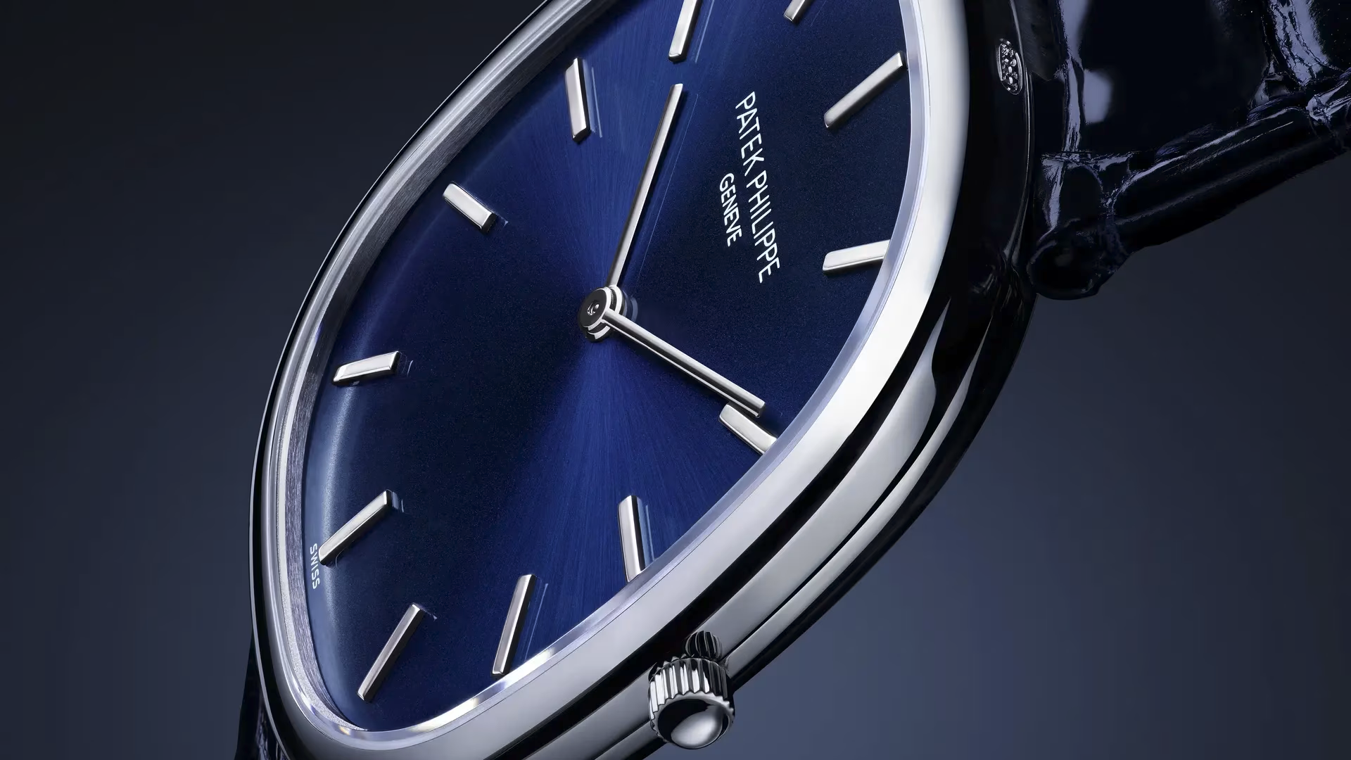 Patek Philippe Golden Ellipse 5738P-001