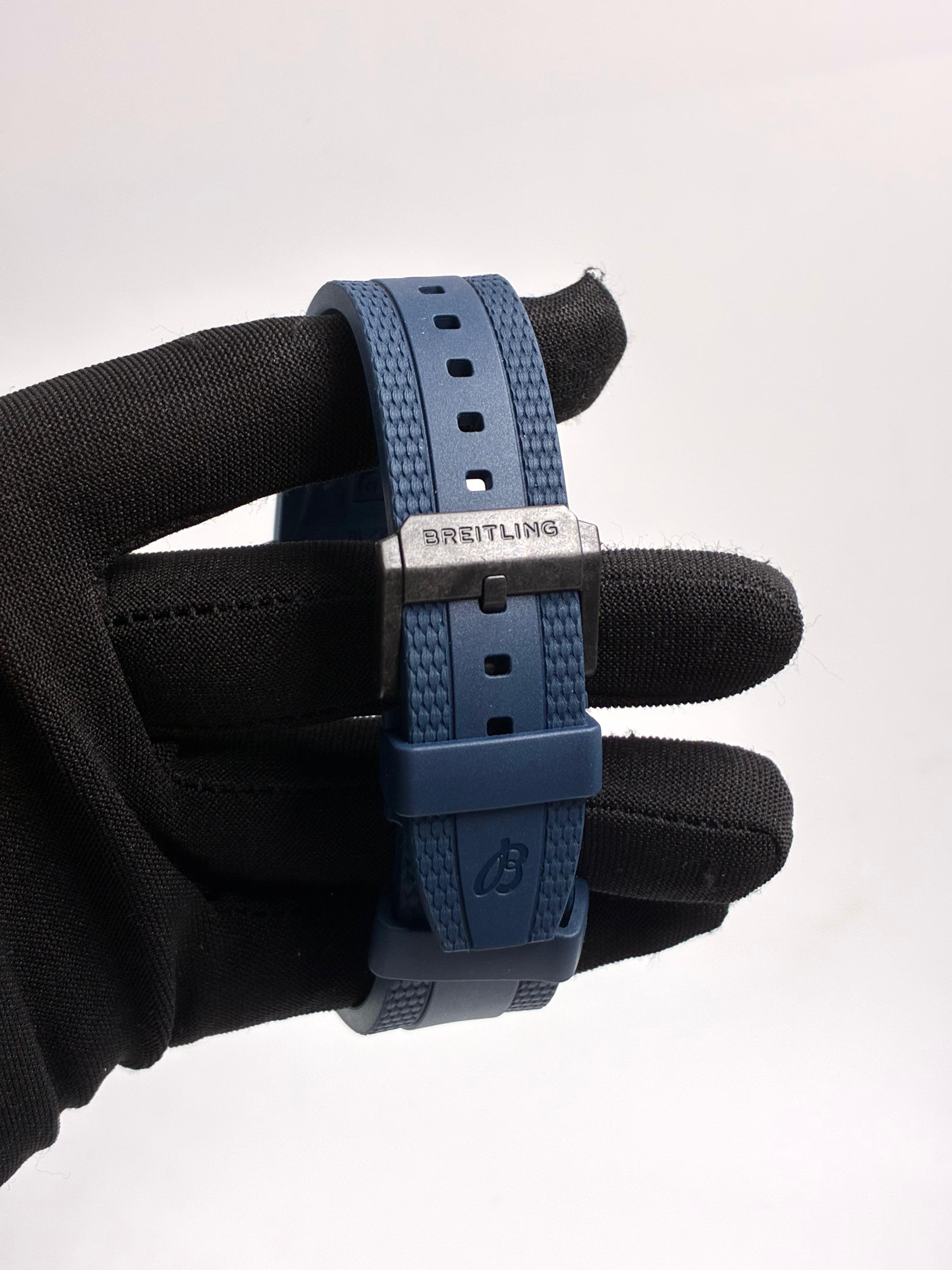 Breitling X82310D51B1S2 Endurance Pro 44 X82310D51B1S2