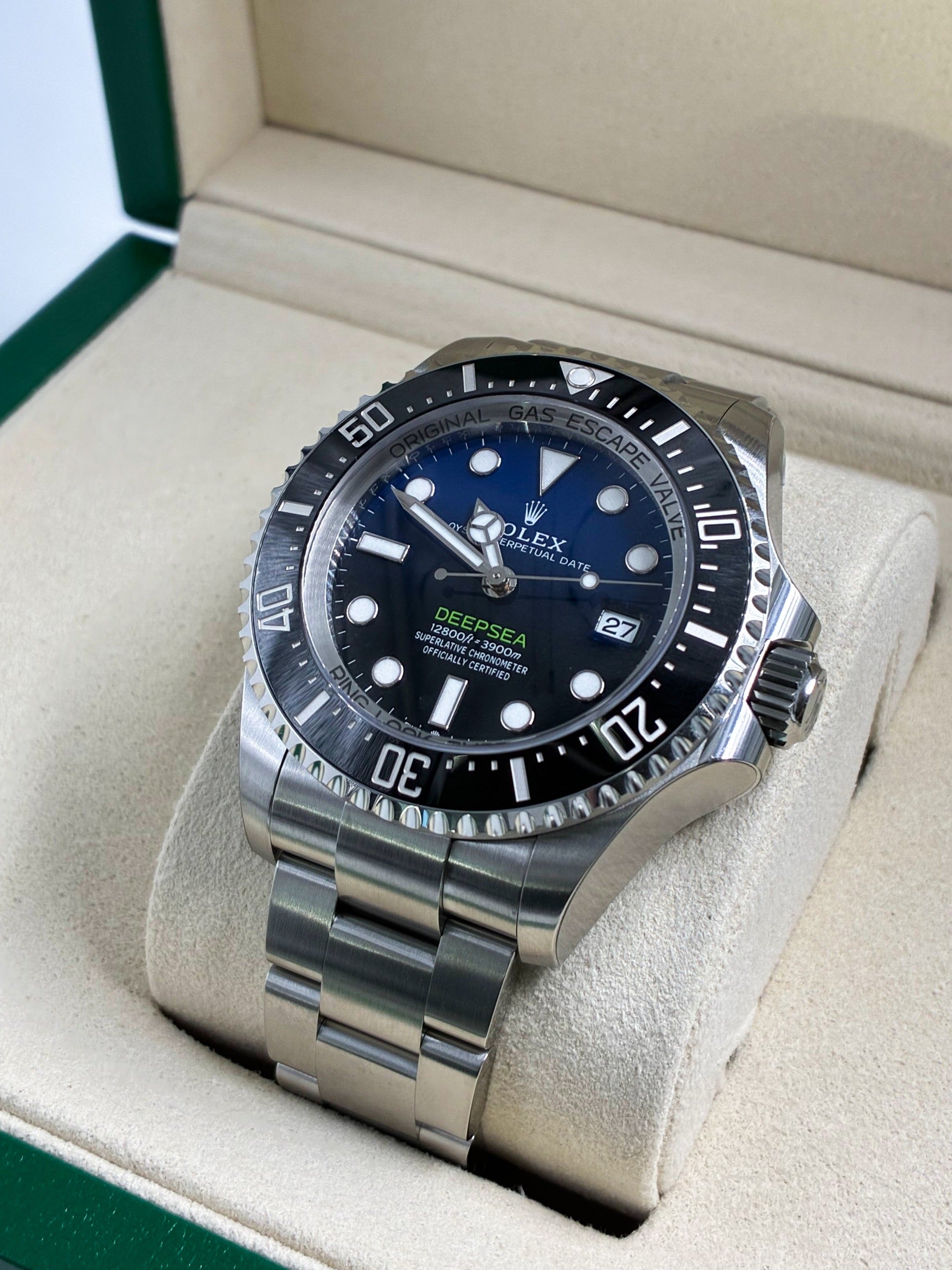 Rolex Sea-Dweller Deepsea 136660 Blue 2025