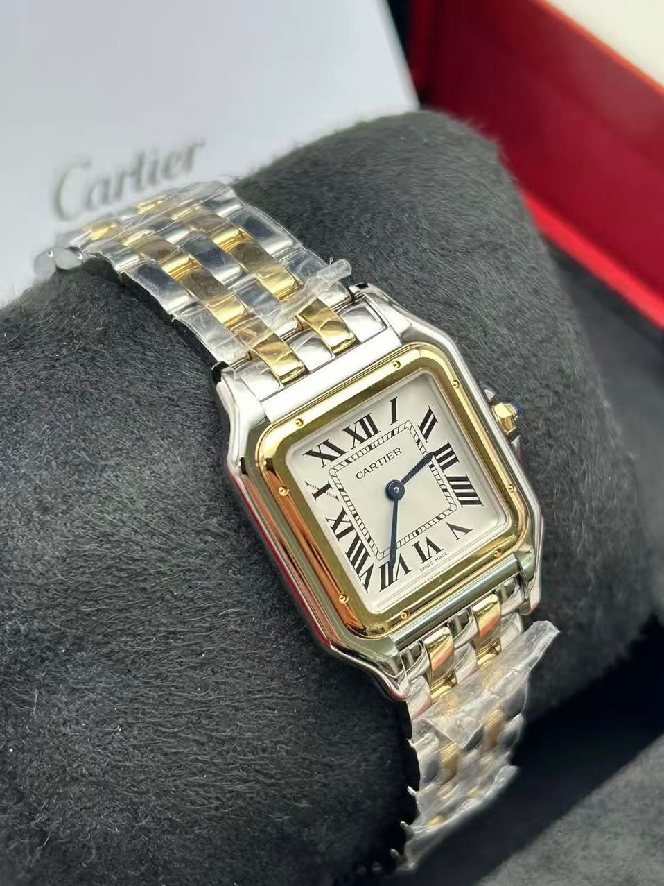 CARTIER Panthère W2PN0019