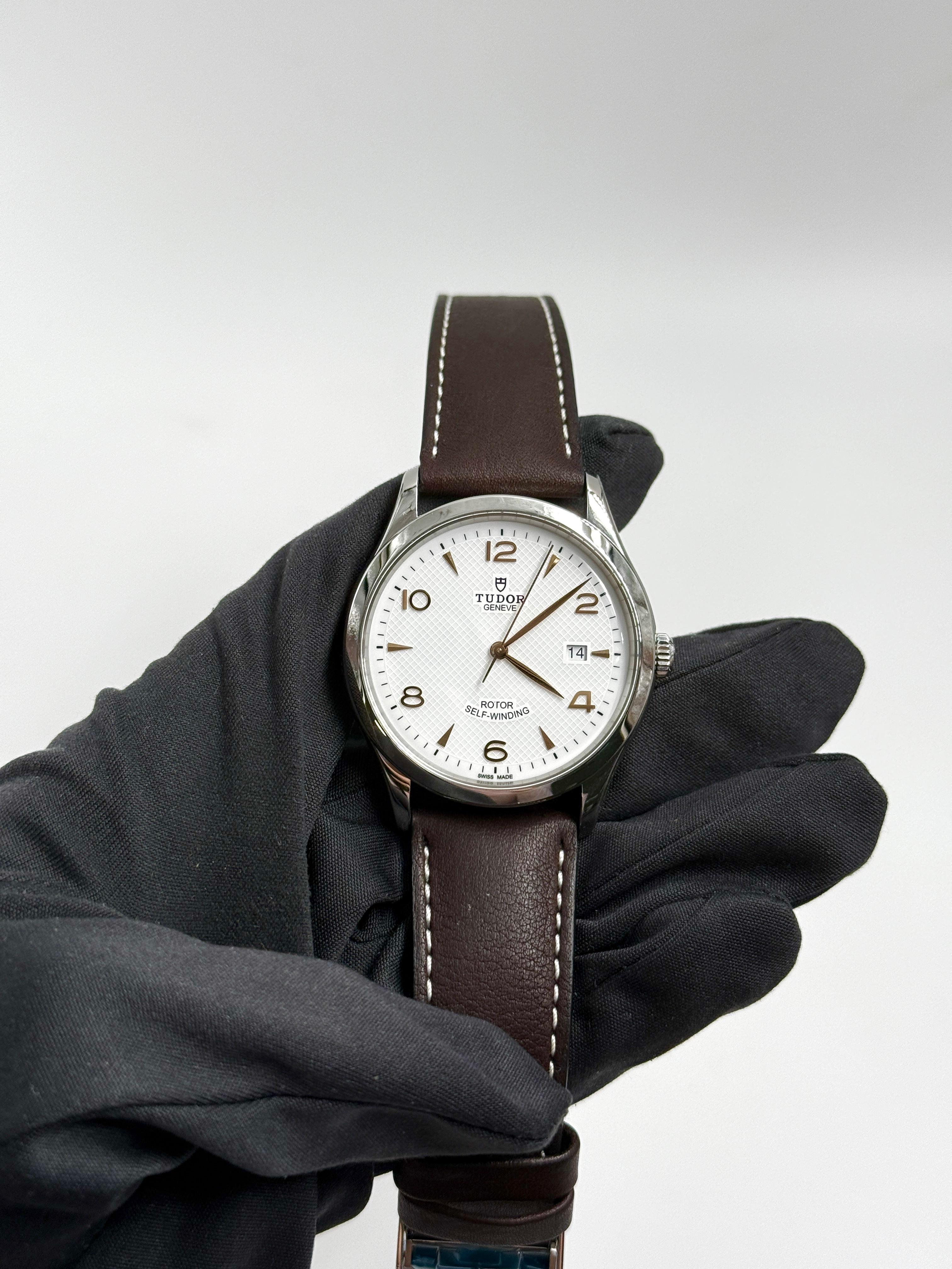 TUDOR 1926 M91650-0012 WHITE
