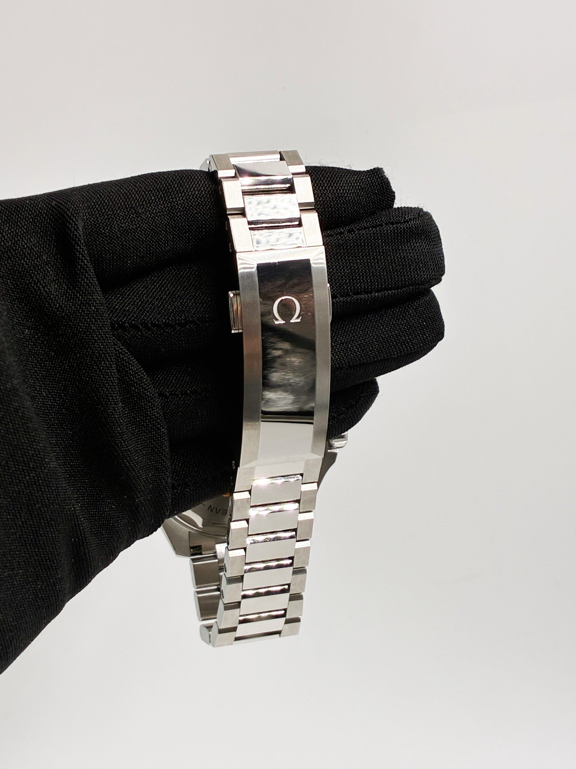 Omega Seamaster Planet Ocean 600M 217.30.42.21.01.002